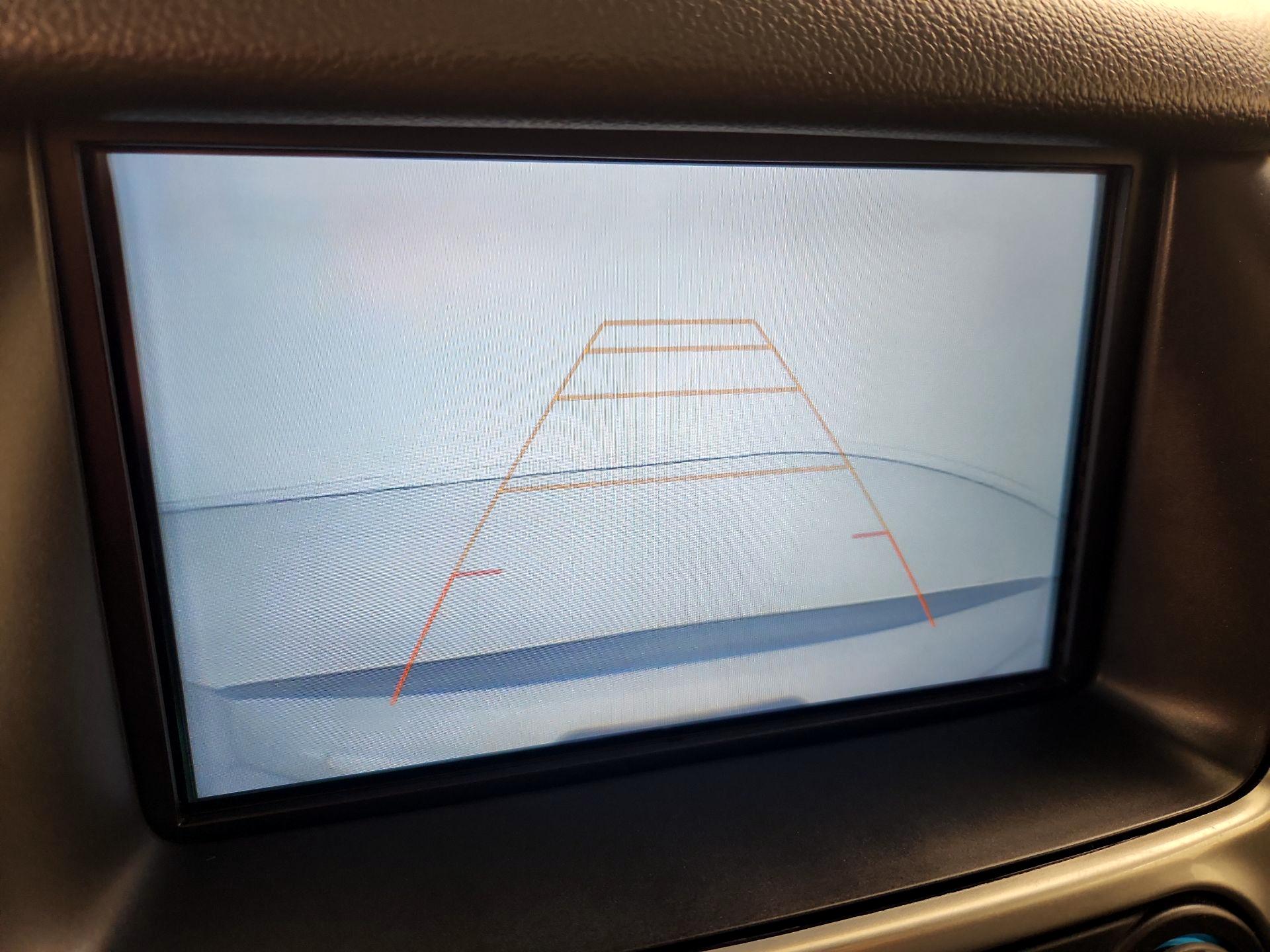 Thumbnail: 2018 Chevrolet Suburban - 14