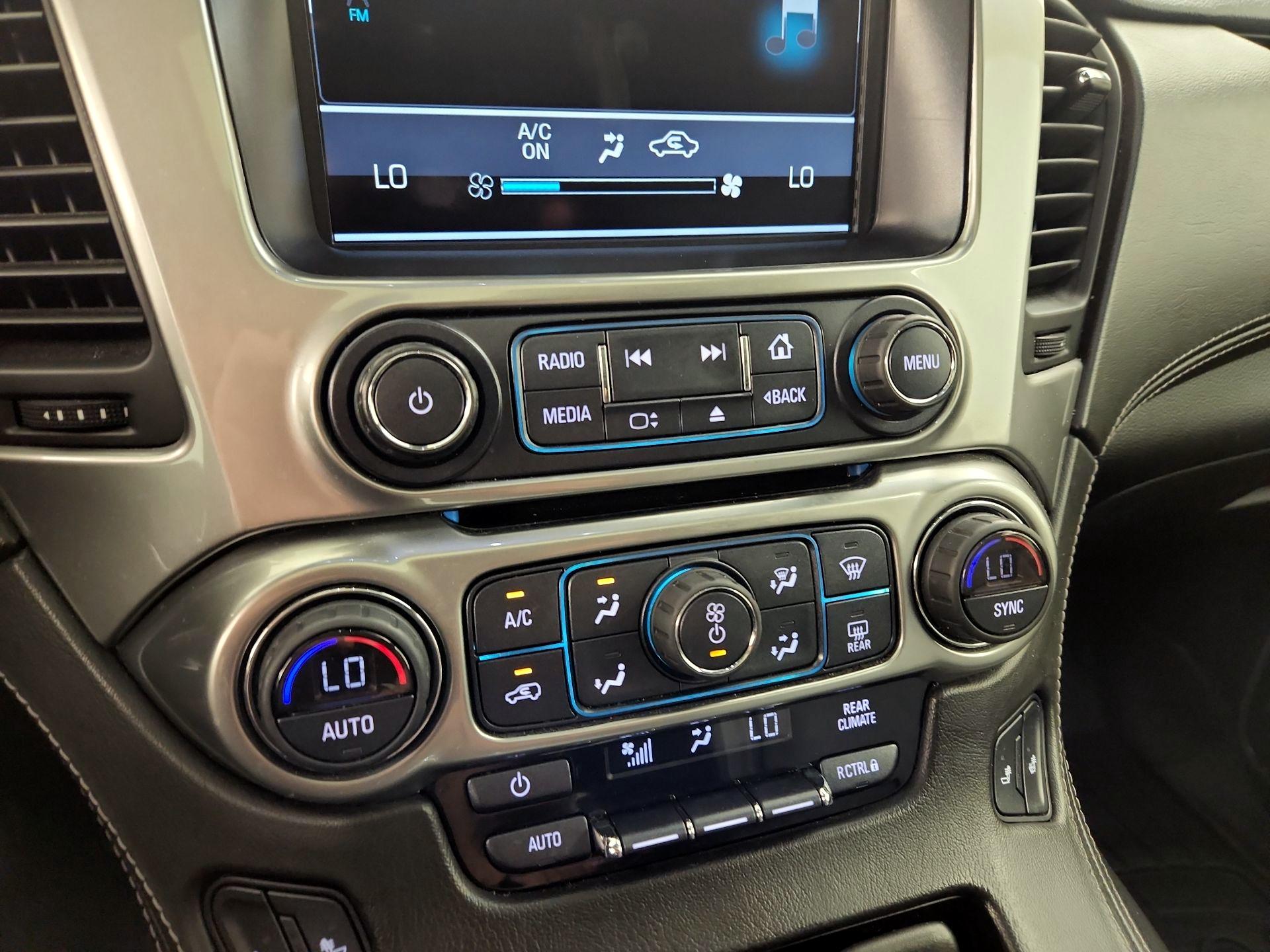 Thumbnail: 2018 Chevrolet Suburban - 16