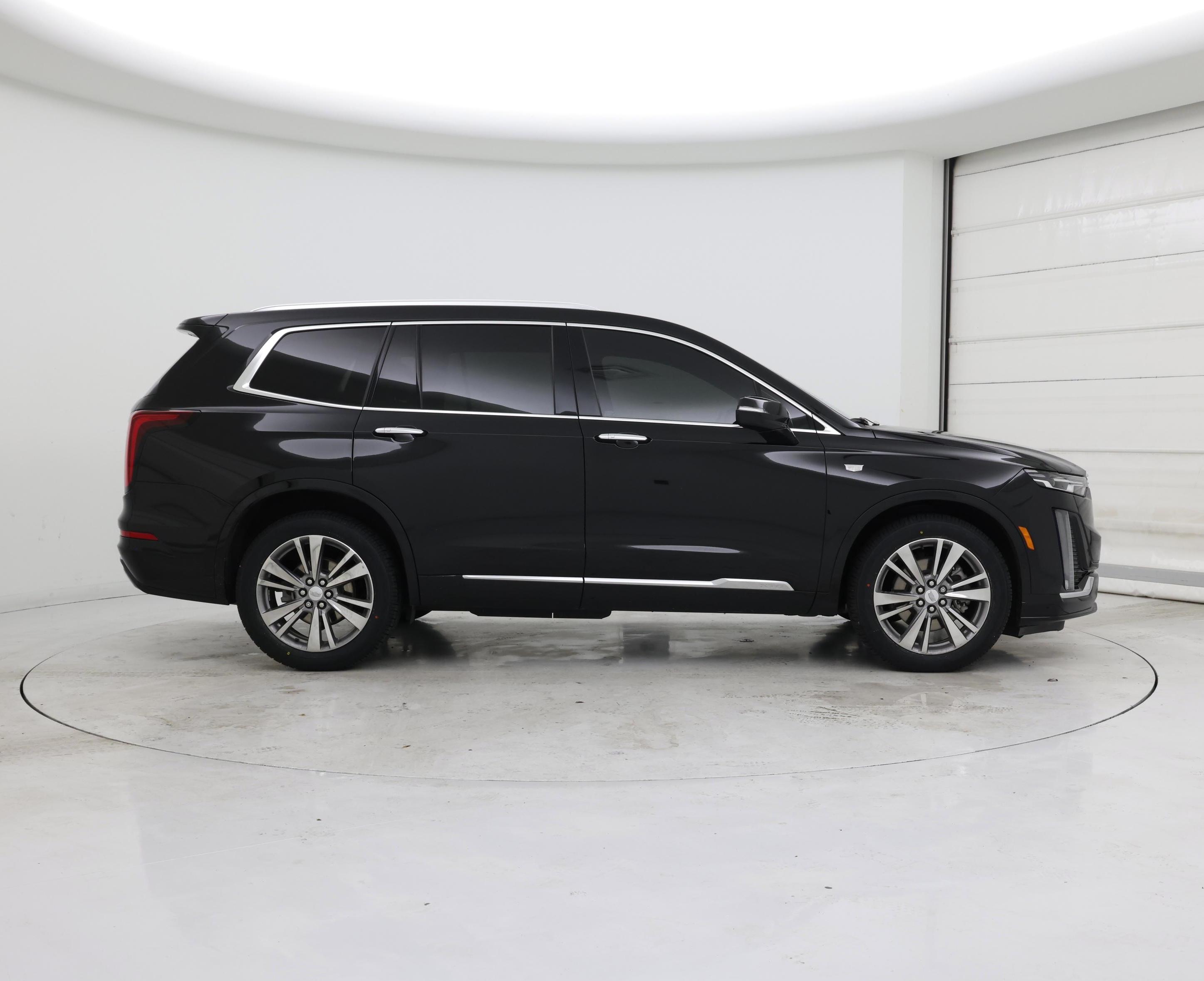 Thumbnail: 2022 Cadillac XT6 - 7