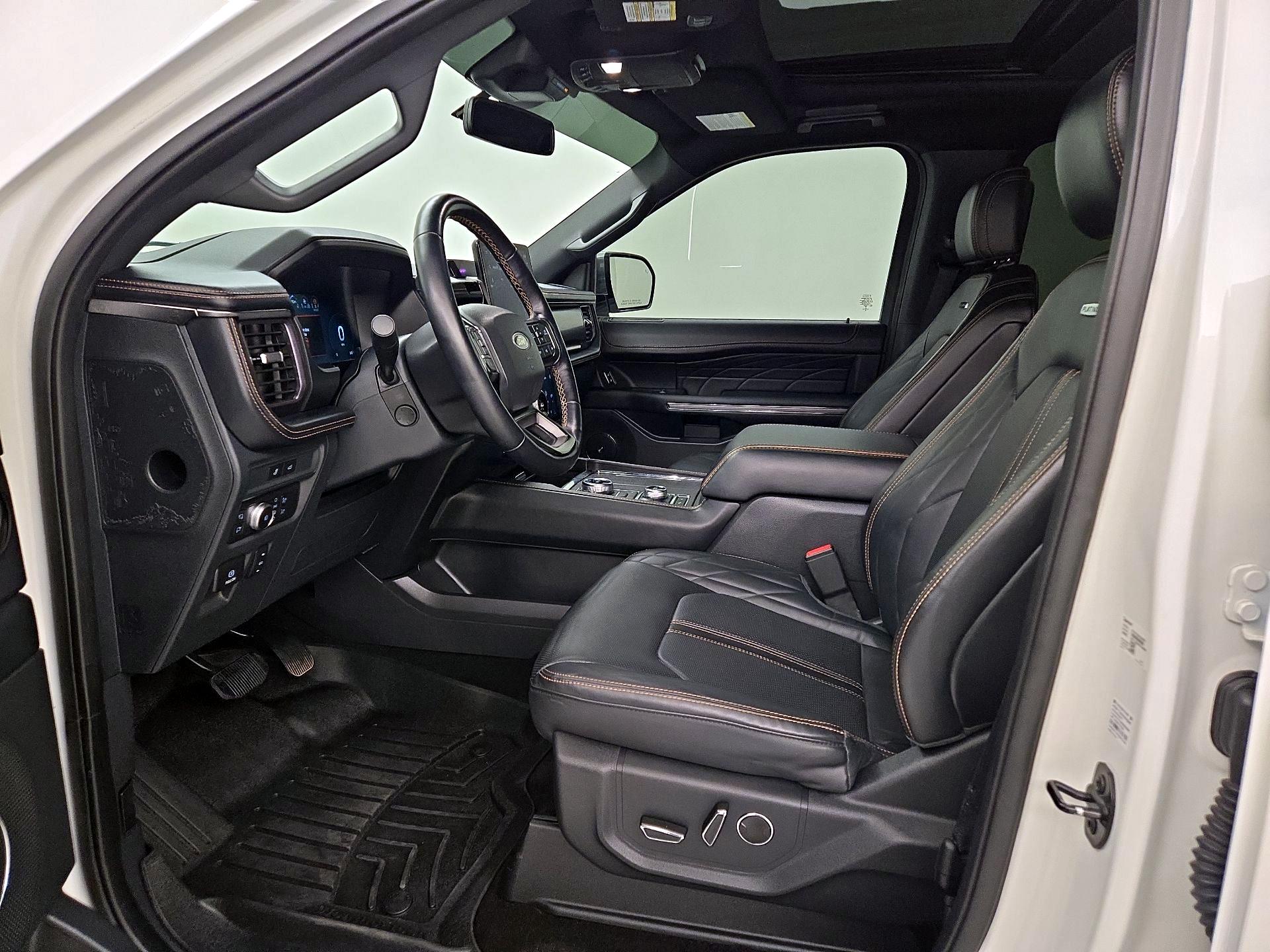 Thumbnail: 2022 Ford Expedition - 11