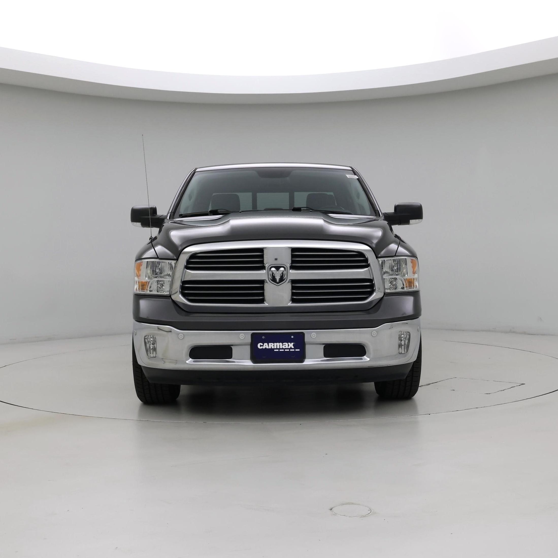 Thumbnail: 2019 RAM 1500 Classic - 5