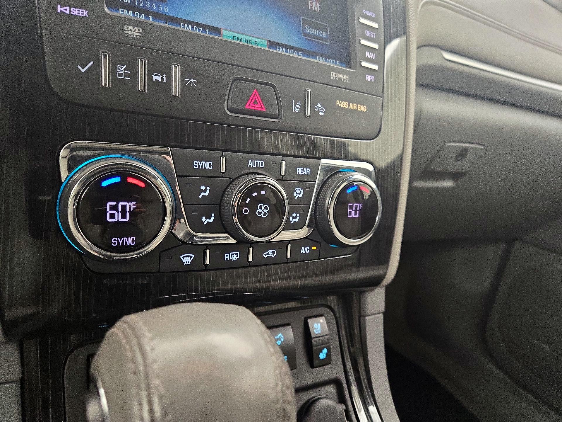 Thumbnail: 2017 Chevrolet Traverse - 16