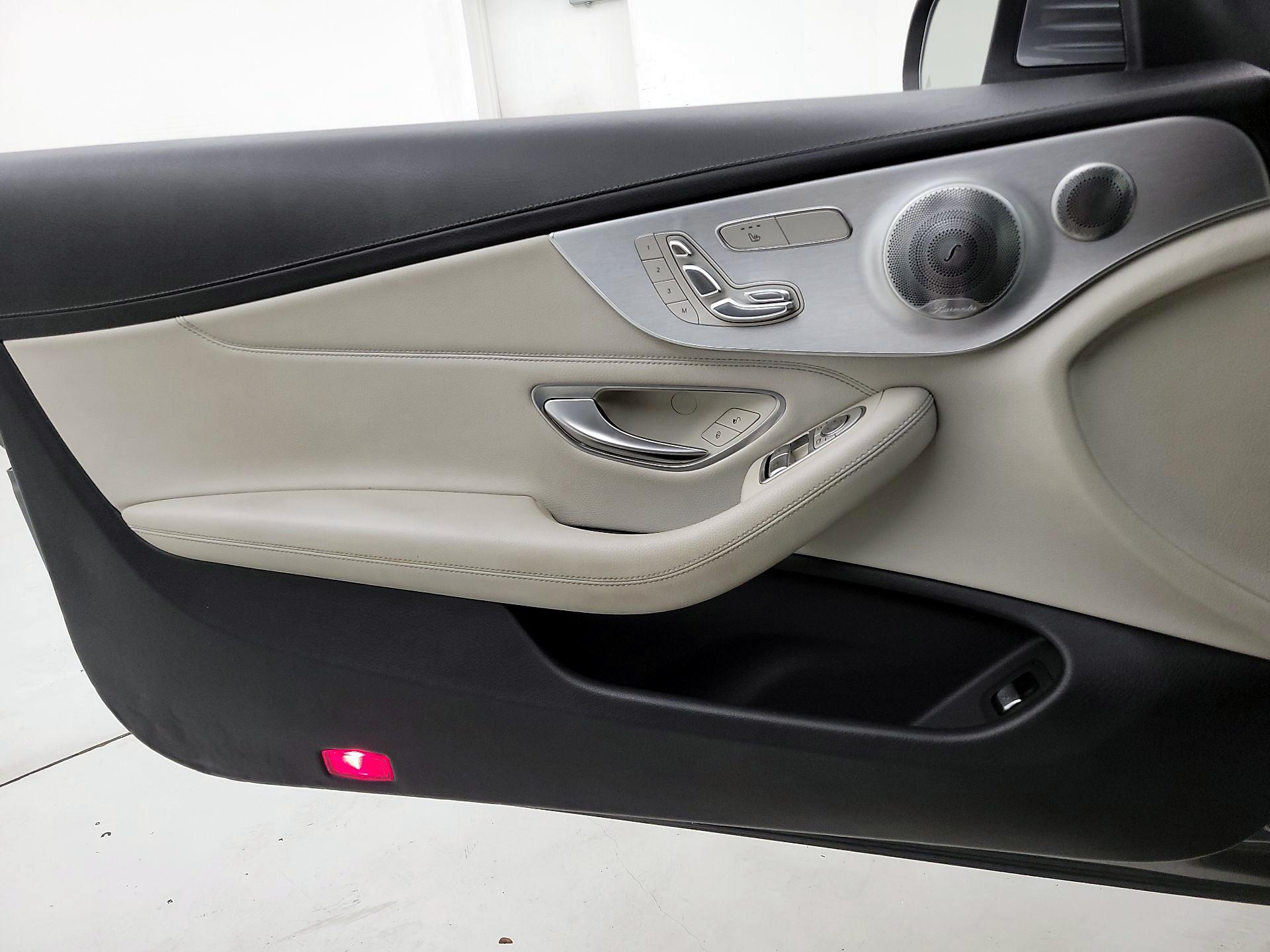 Thumbnail: 2017 Mercedes-Benz C-Class - 12