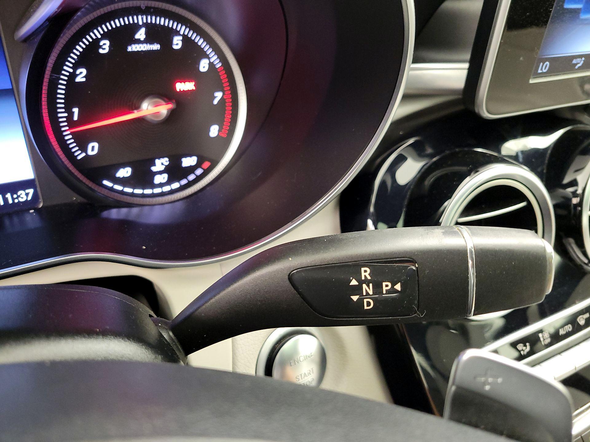 Thumbnail: 2017 Mercedes-Benz C-Class - 18