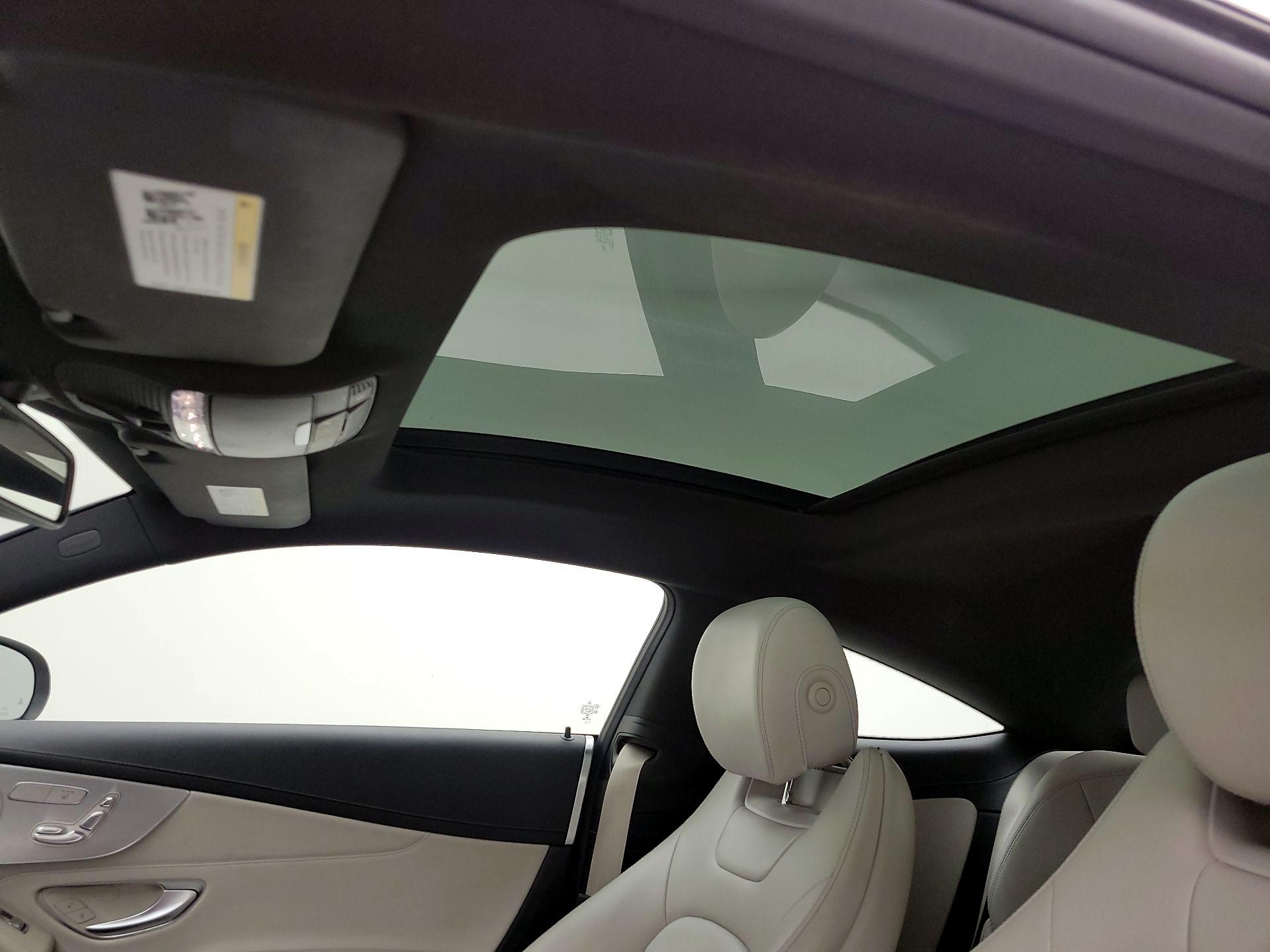 Thumbnail: 2017 Mercedes-Benz C-Class - 20