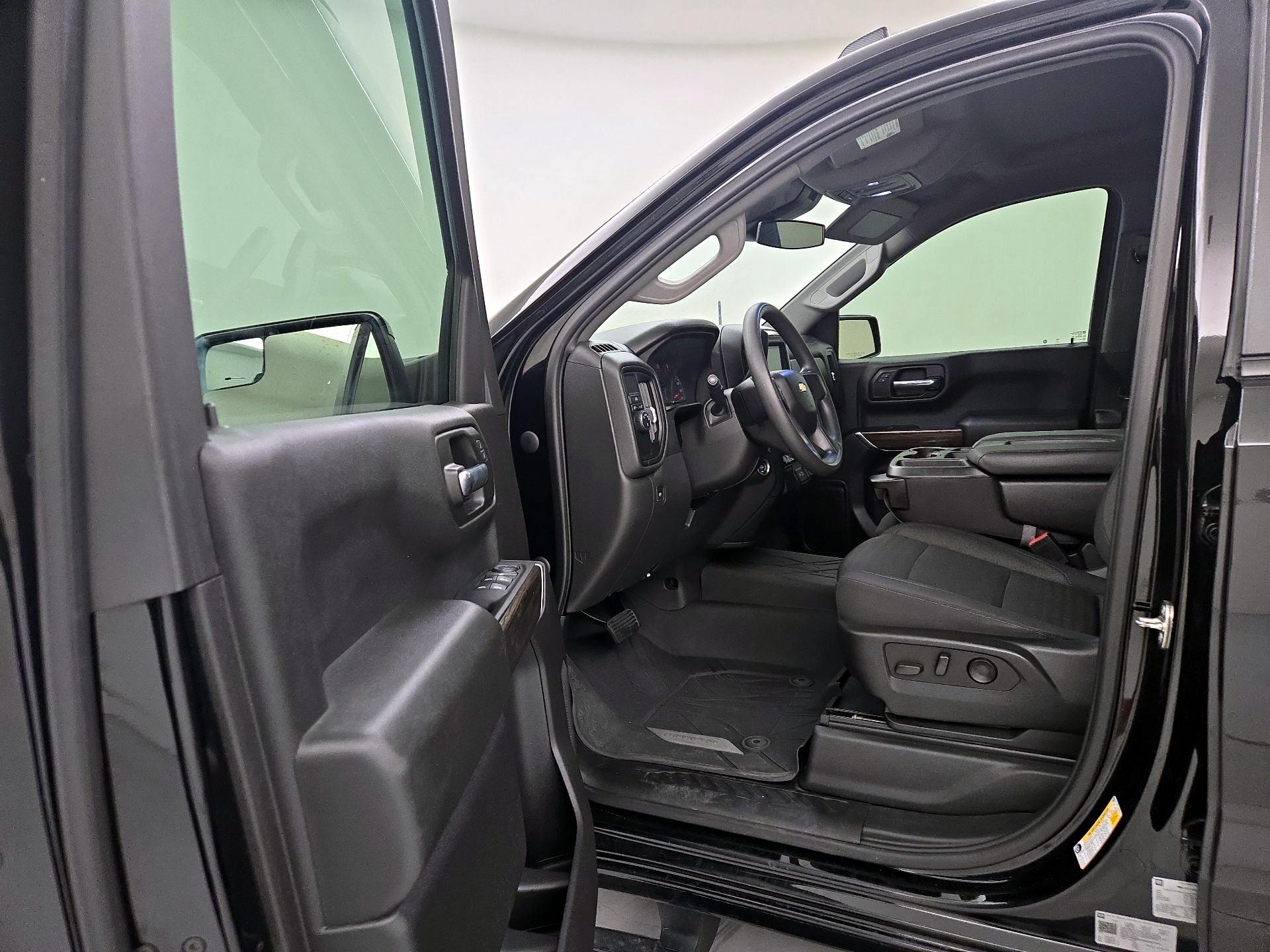 Thumbnail: 2022 Chevrolet Silverado 1500 - 11