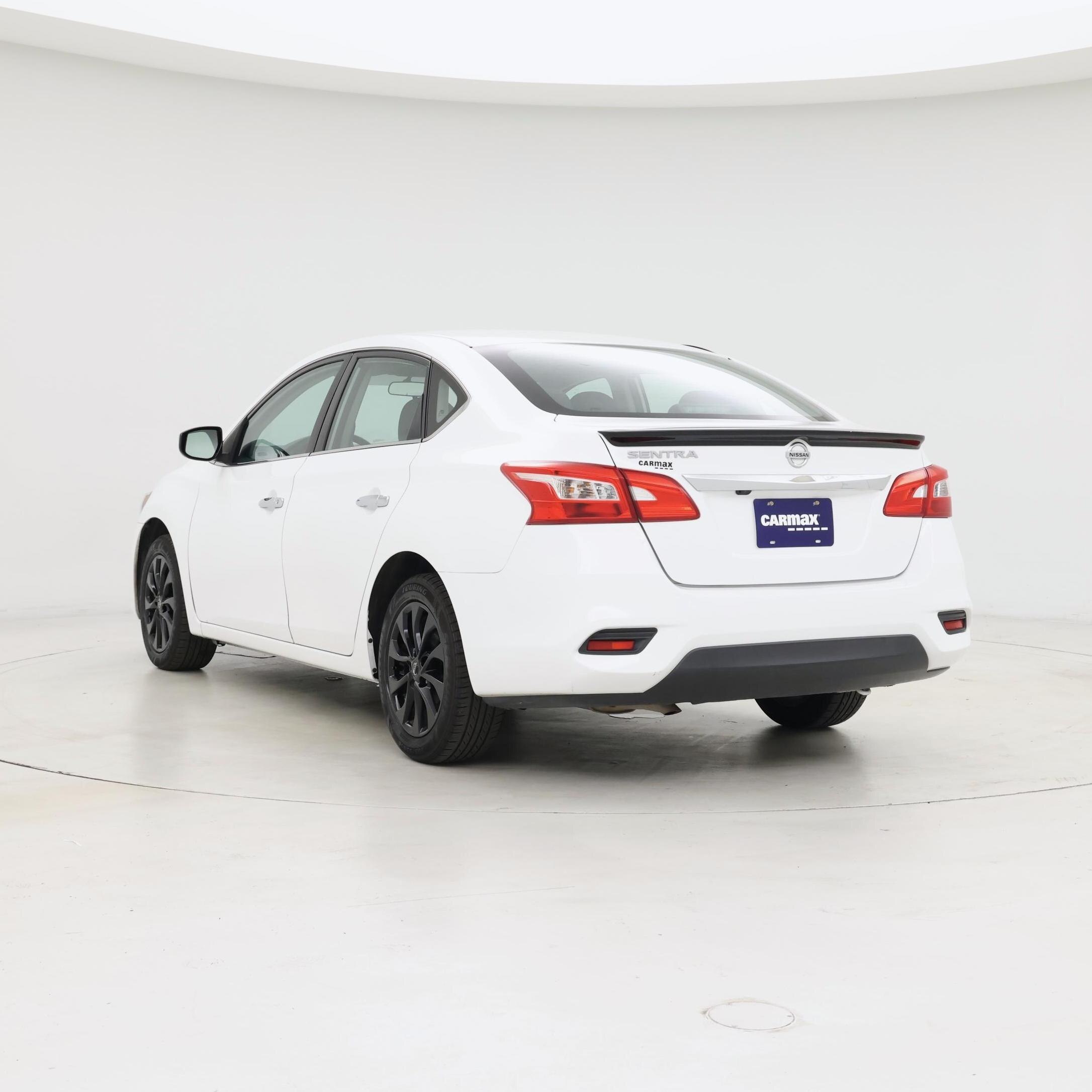 Thumbnail: 2018 Nissan Sentra - 2