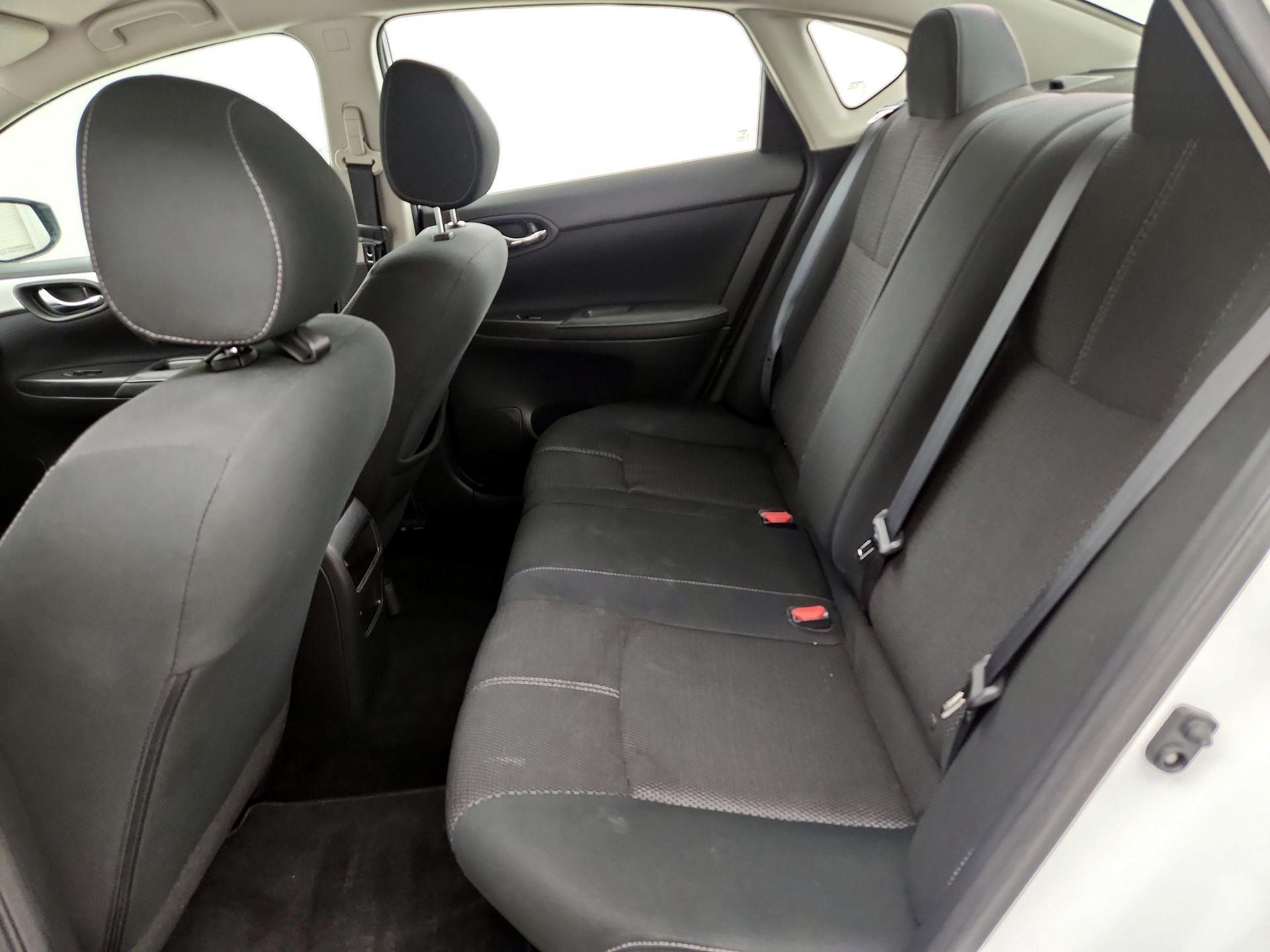 Thumbnail: 2018 Nissan Sentra - 19