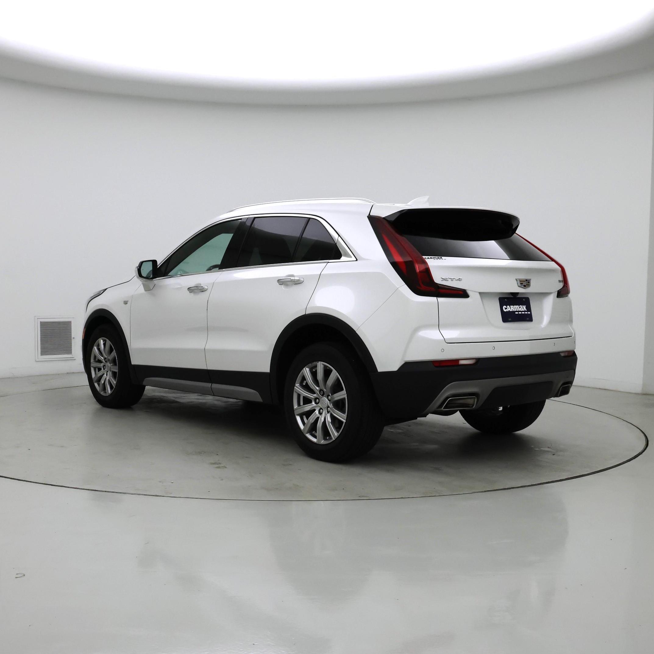 Thumbnail: 2023 Cadillac XT4 - 2