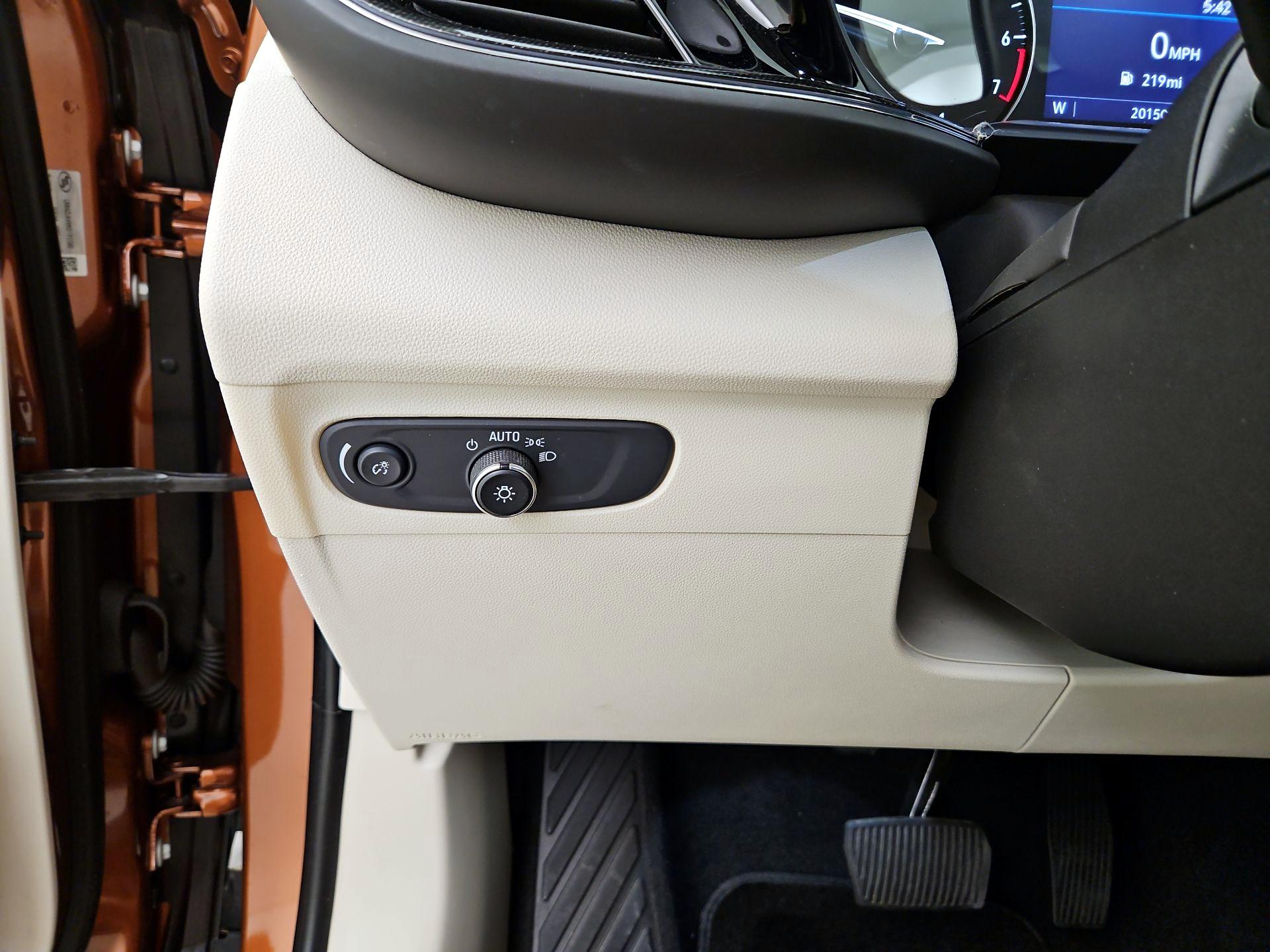 Thumbnail: 2021 Buick Envision - 13