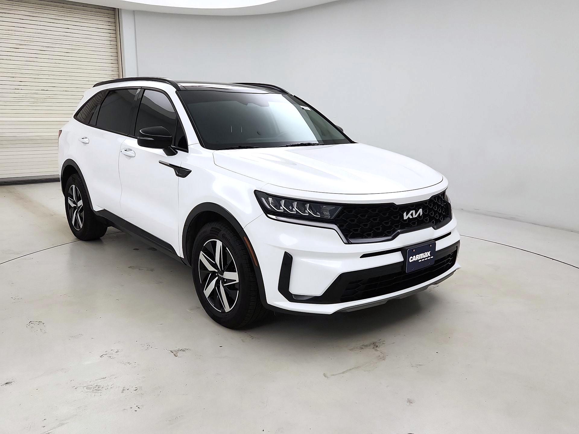 Thumbnail: 2023 Kia Sorento - 1