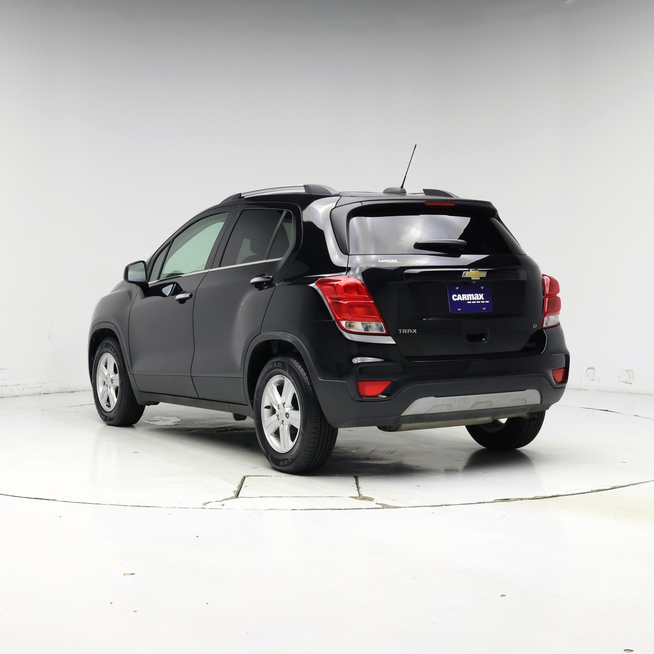 Thumbnail: 2019 Chevrolet Trax - 2