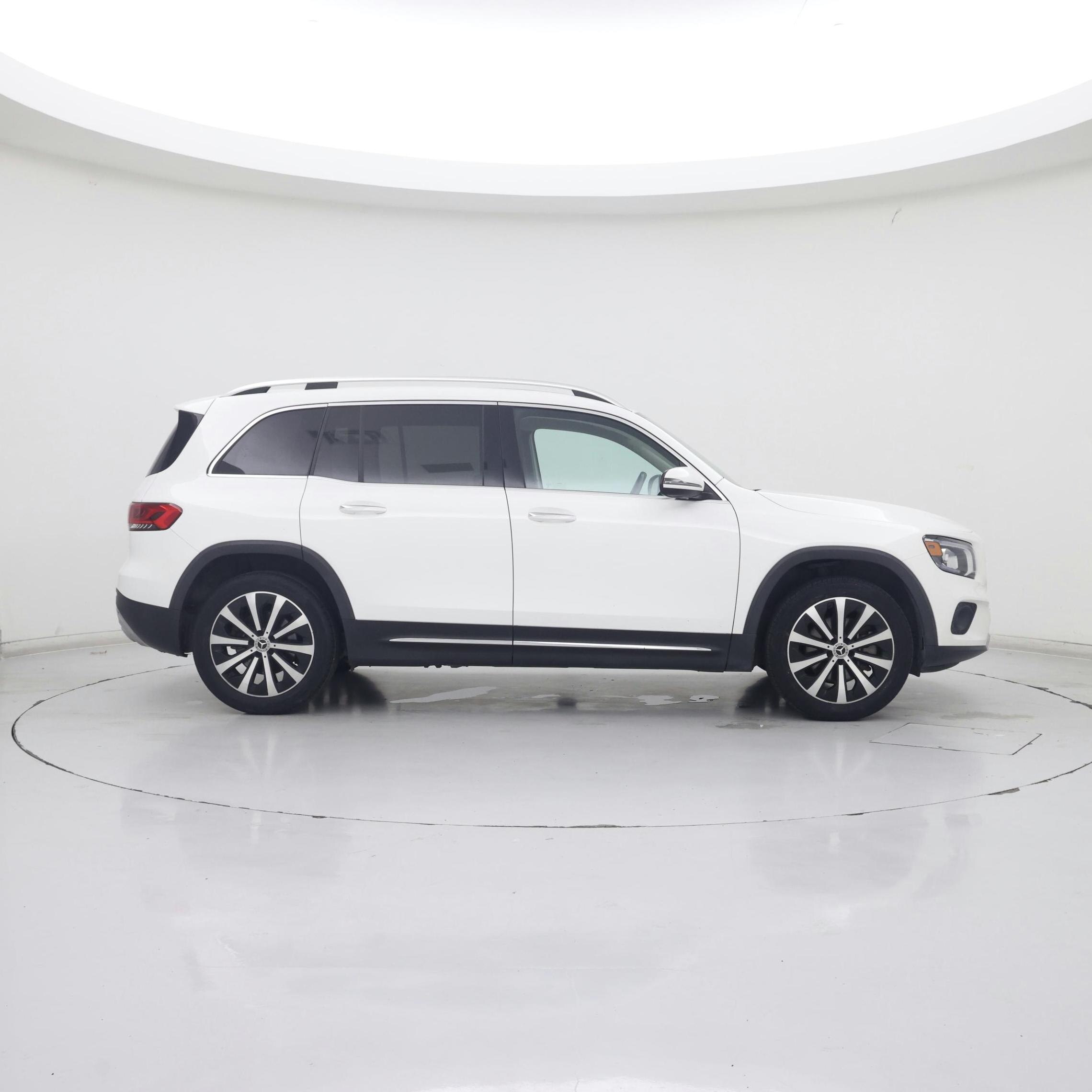 Thumbnail: 2020 Mercedes-Benz GLB - 7
