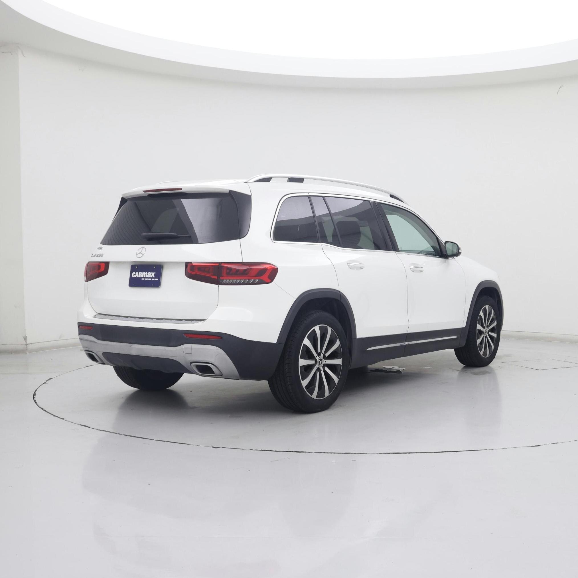 Thumbnail: 2020 Mercedes-Benz GLB - 8