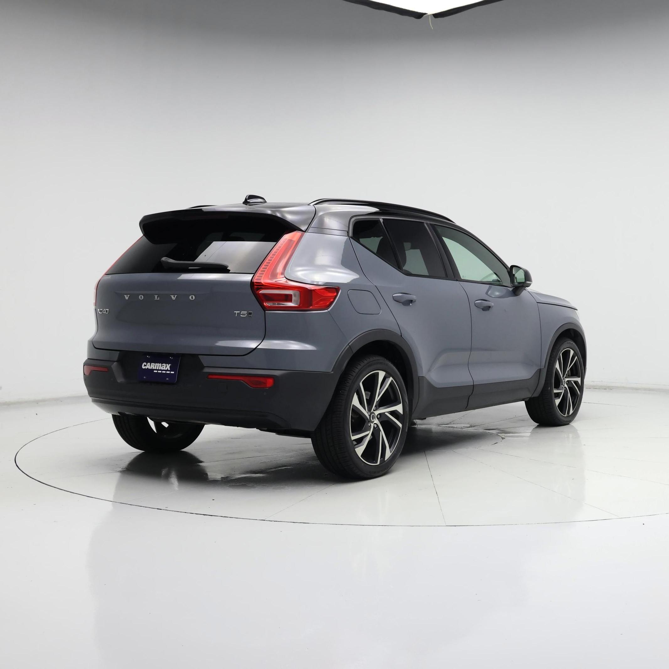 Thumbnail: 2021 Volvo XC40 - 8