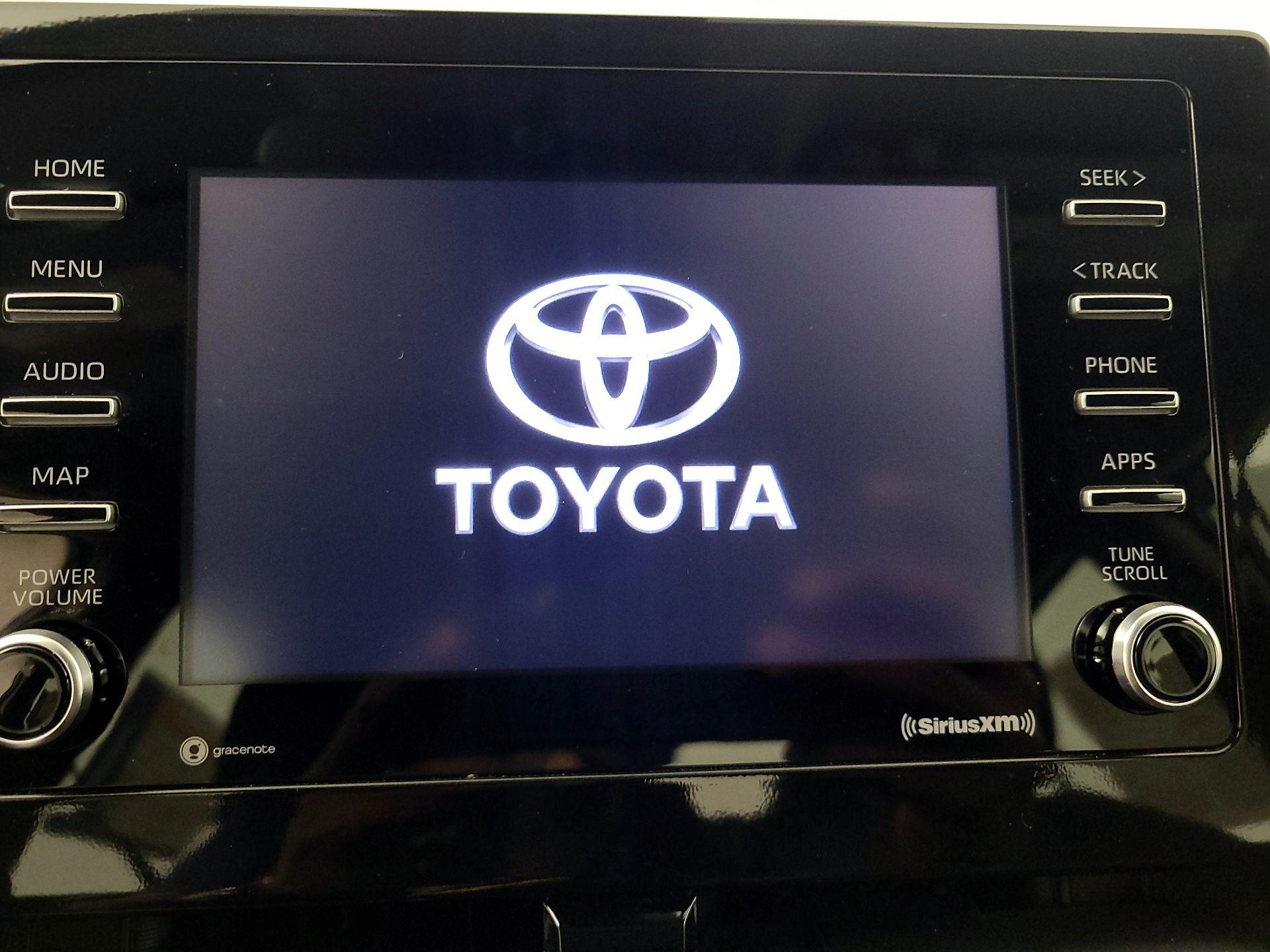 Thumbnail: 2023 Toyota Camry - 15