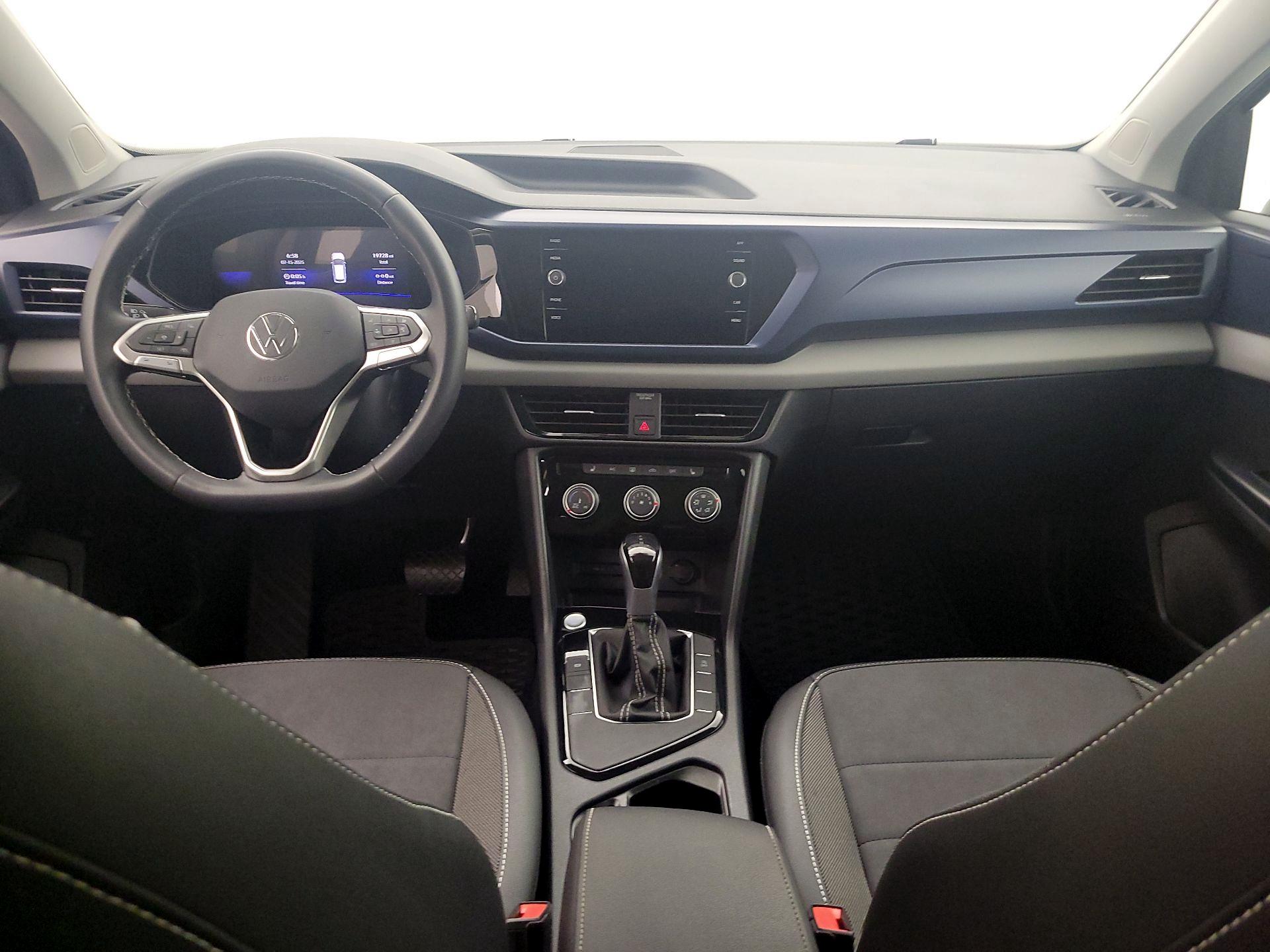 Thumbnail: 2023 Volkswagen Taos - 9