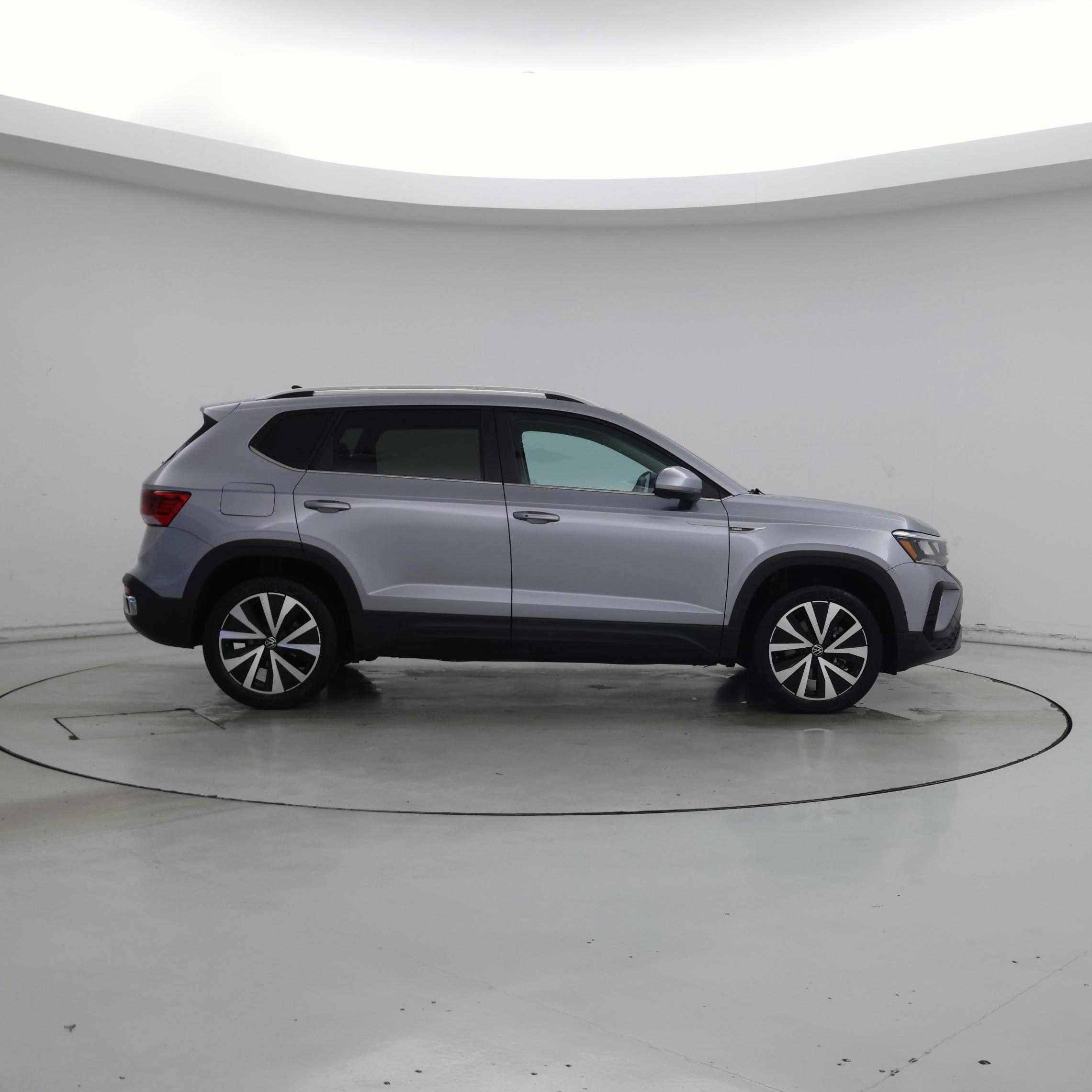 Thumbnail: 2023 Volkswagen Taos - 7