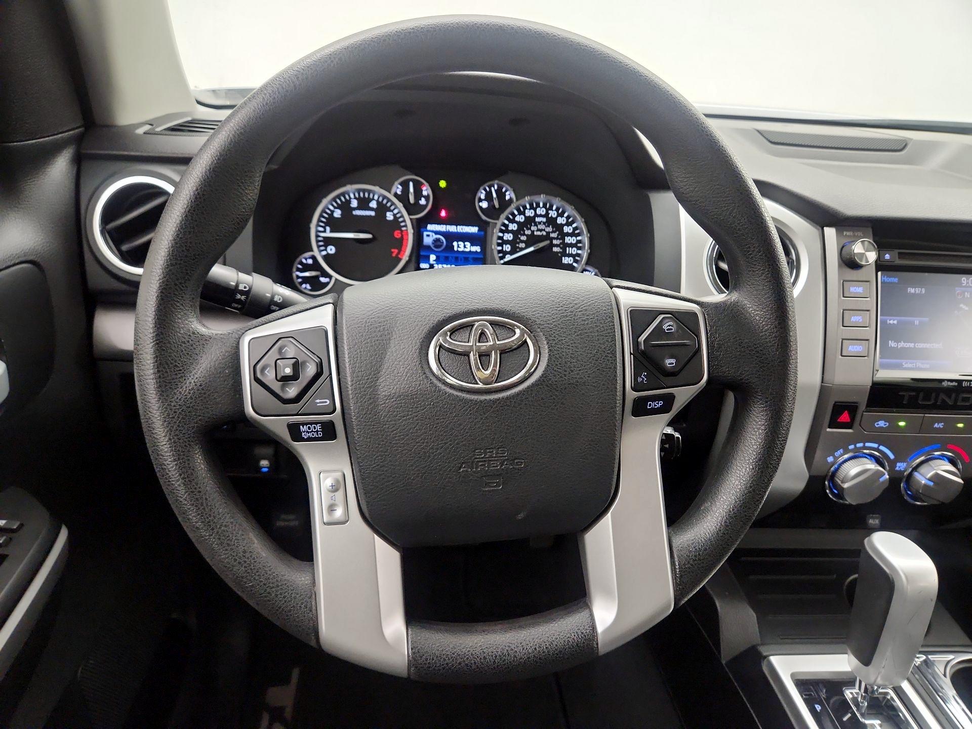 Thumbnail: 2015 Toyota Tundra - 10