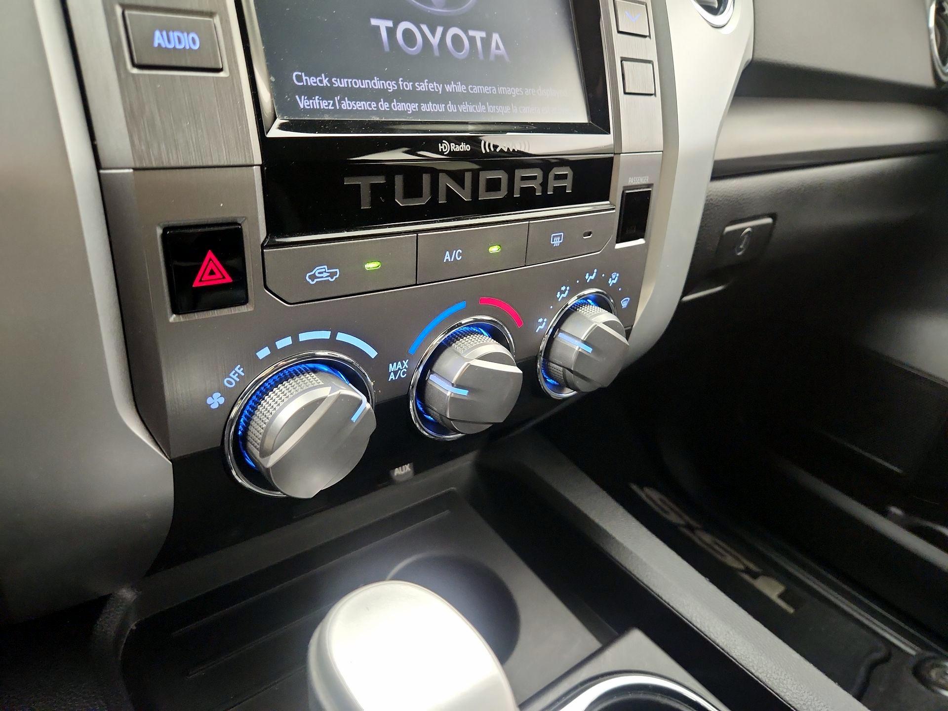 Thumbnail: 2015 Toyota Tundra - 16