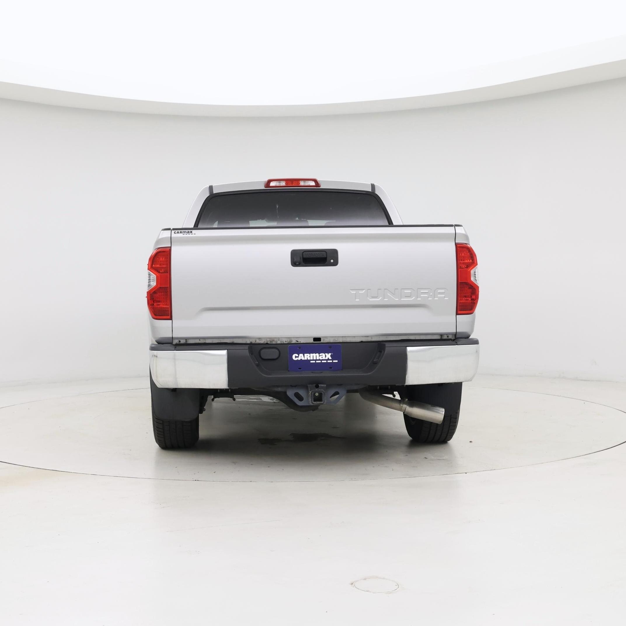Thumbnail: 2015 Toyota Tundra - 6