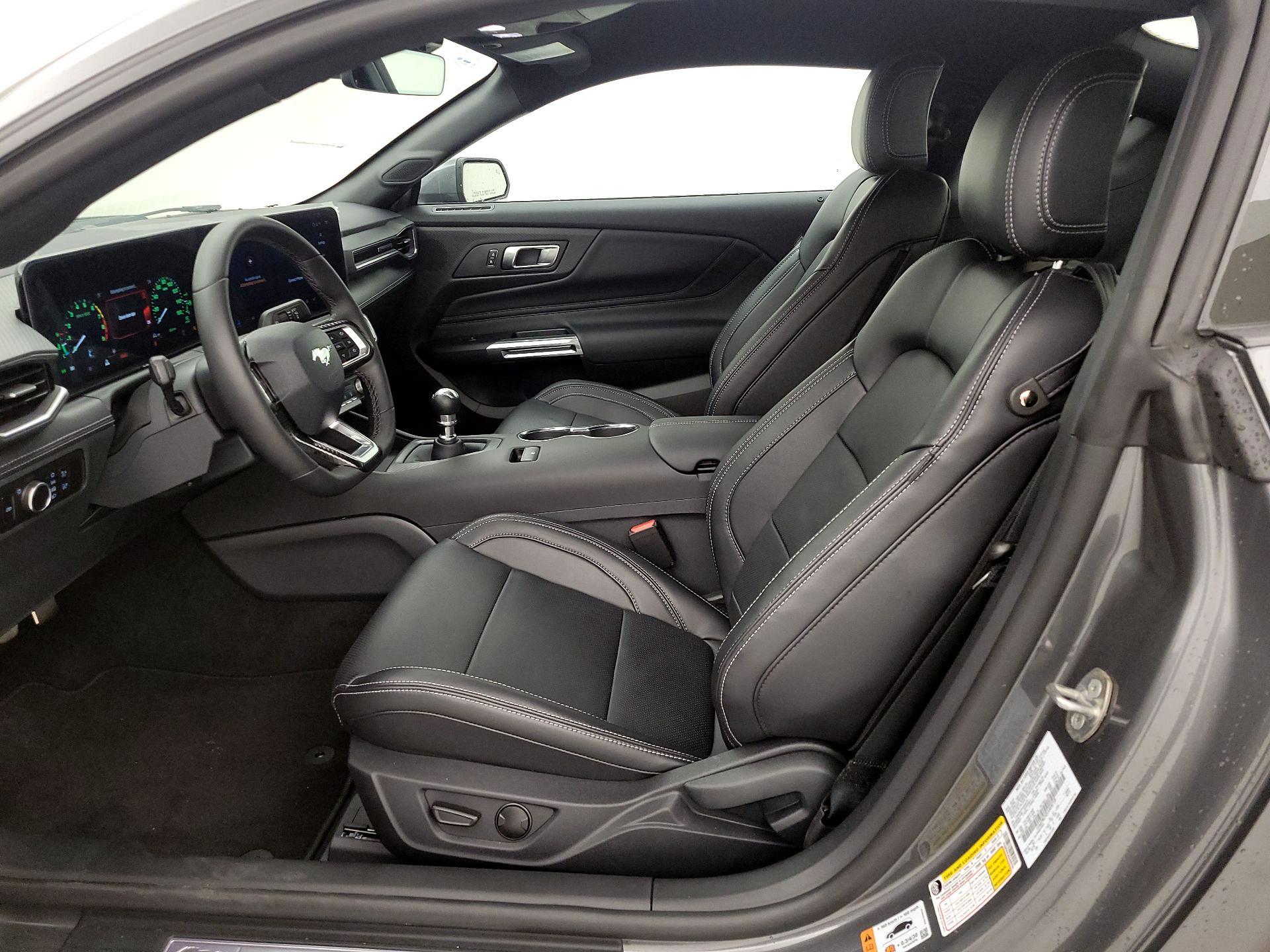 Thumbnail: 2025 Ford Mustang - 11