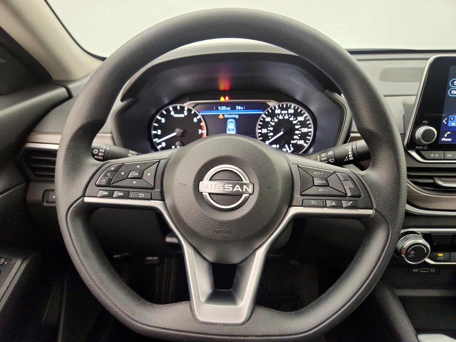 Thumbnail: 2025 Nissan Altima - 10