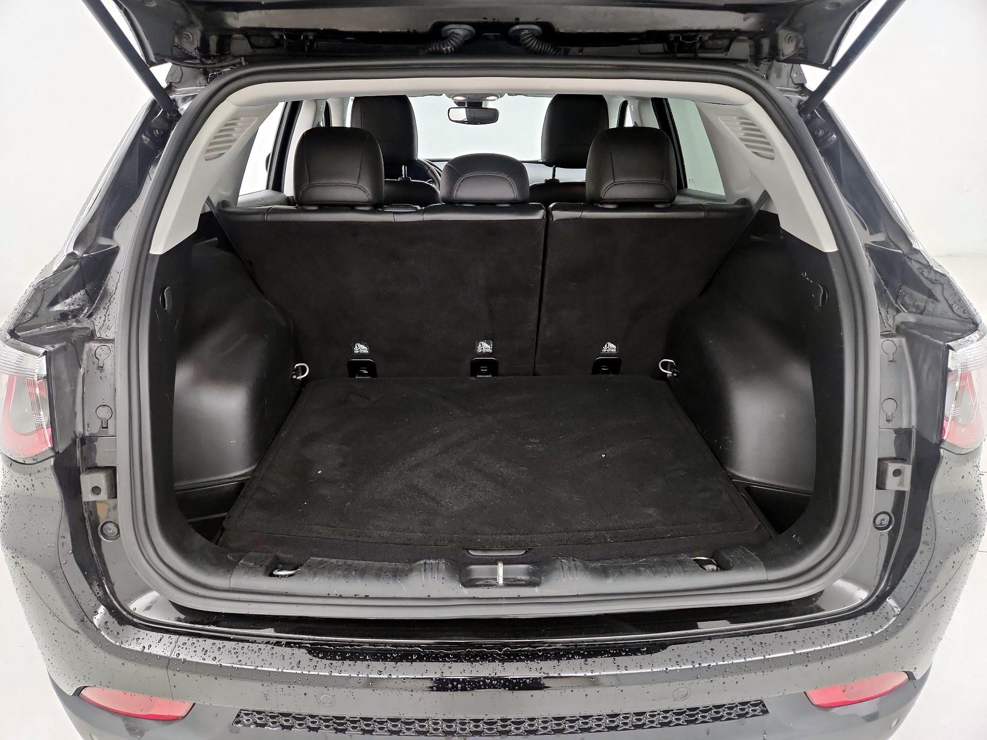 Thumbnail: 2018 Jeep Compass - 19