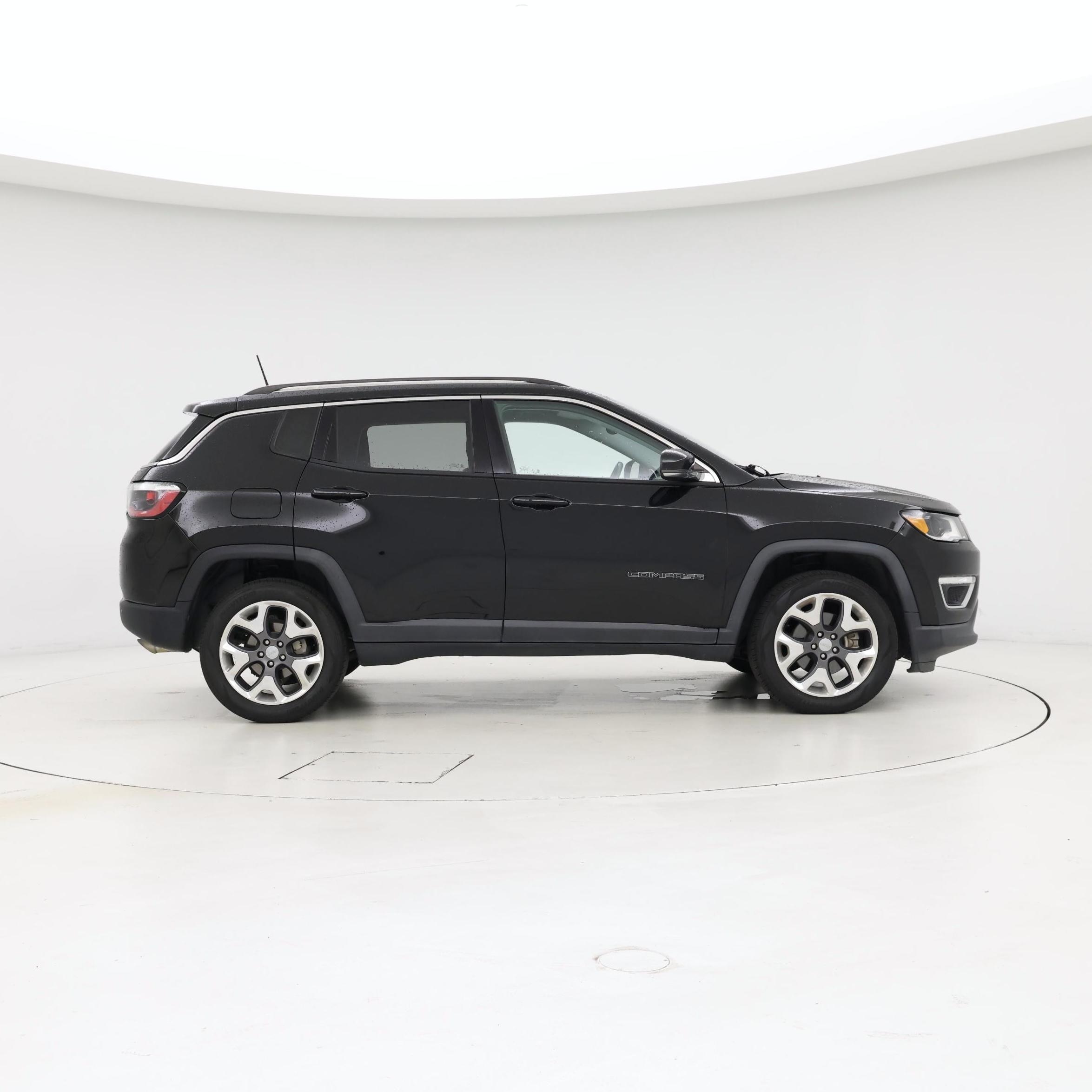 Thumbnail: 2018 Jeep Compass - 7