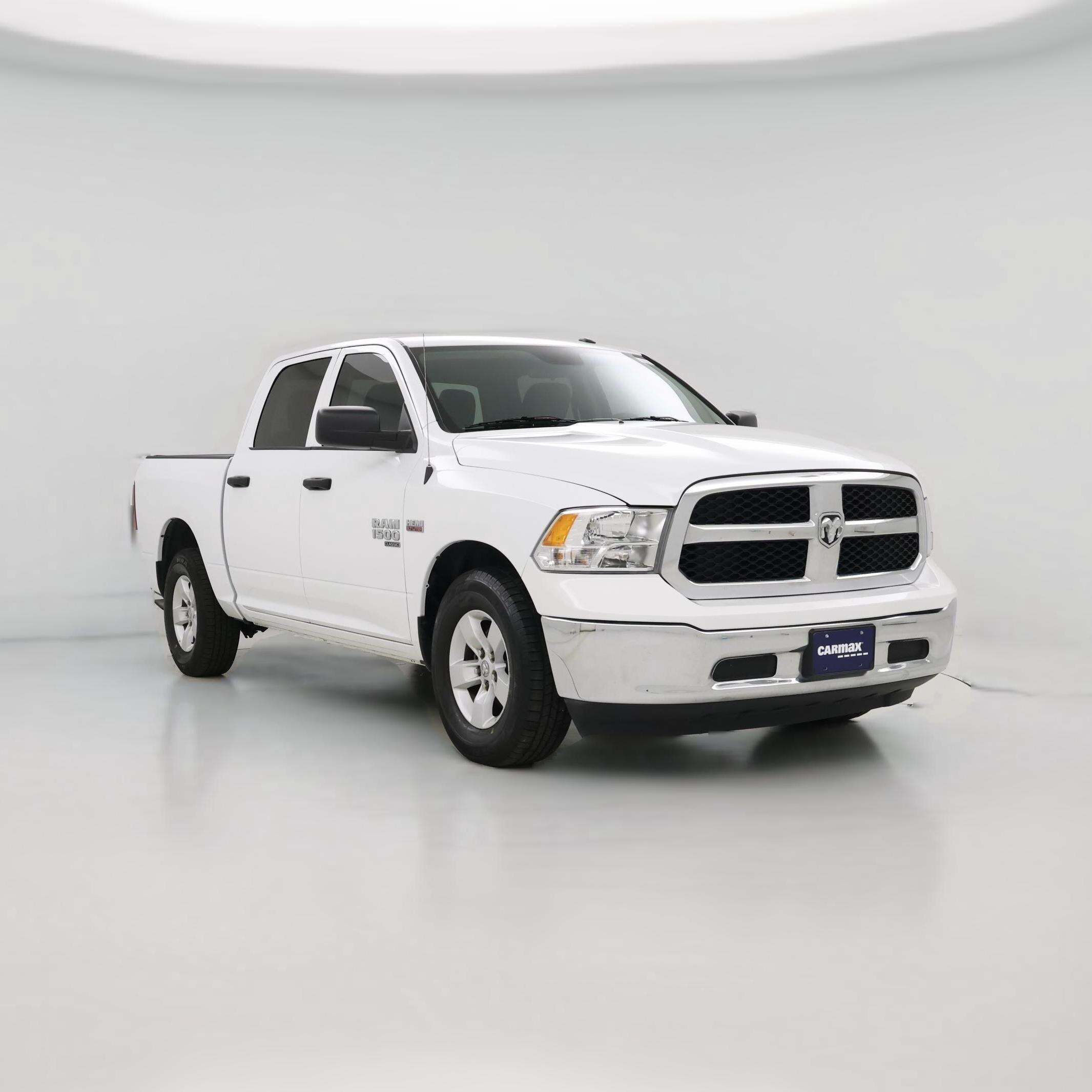 Thumbnail: 2022 RAM 1500 Classic - 1