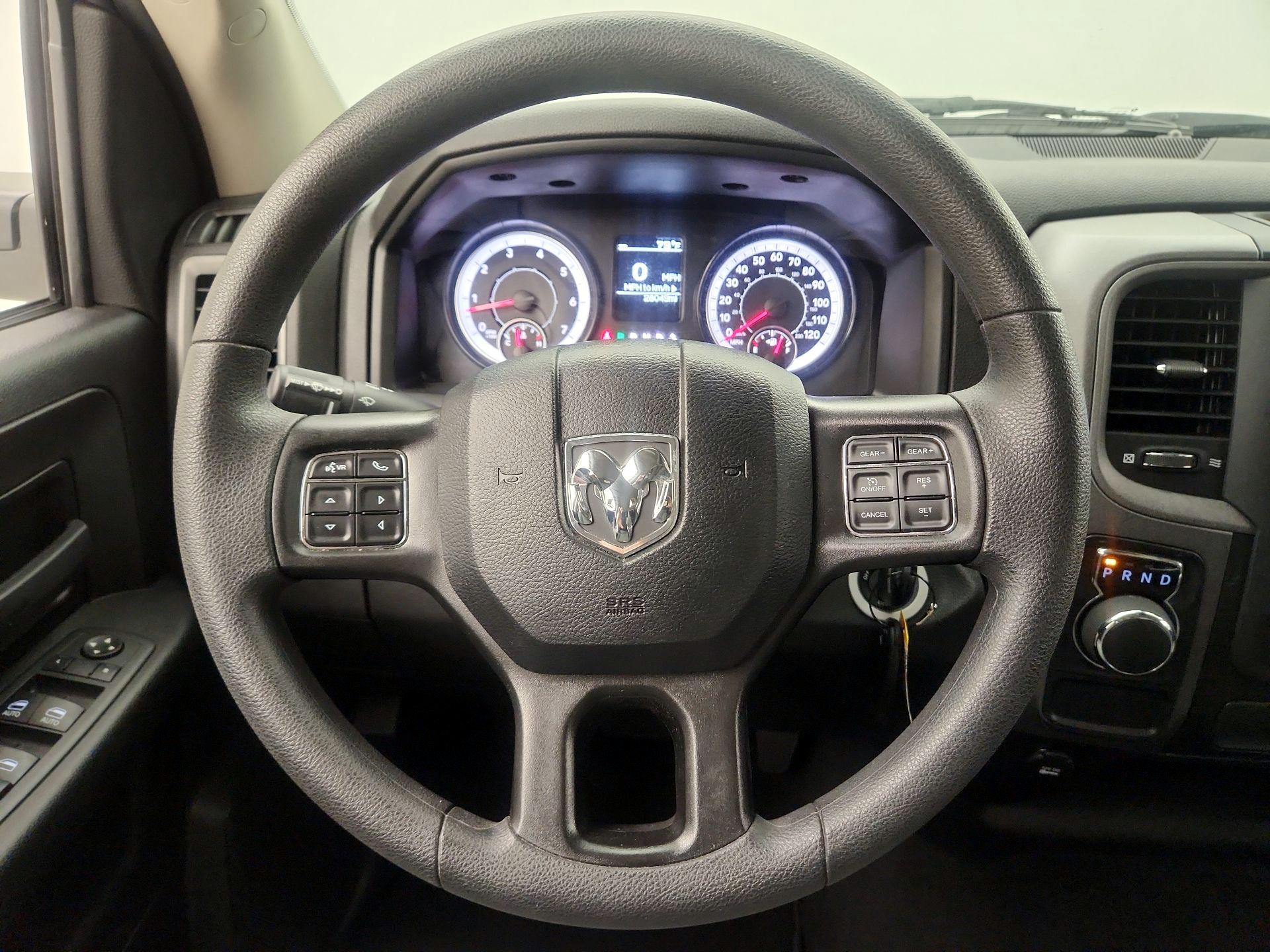 Thumbnail: 2022 RAM 1500 Classic - 10