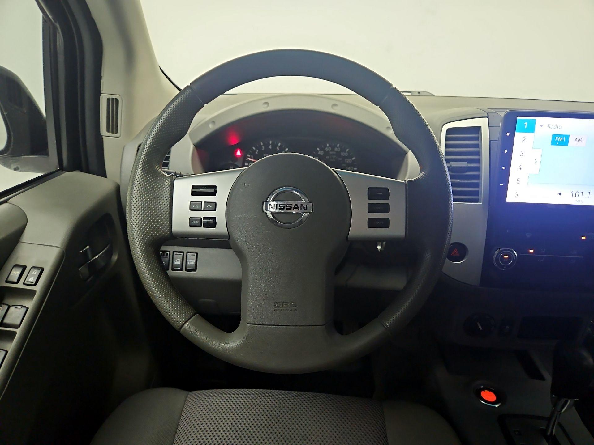 Thumbnail: 2020 Nissan Frontier - 10