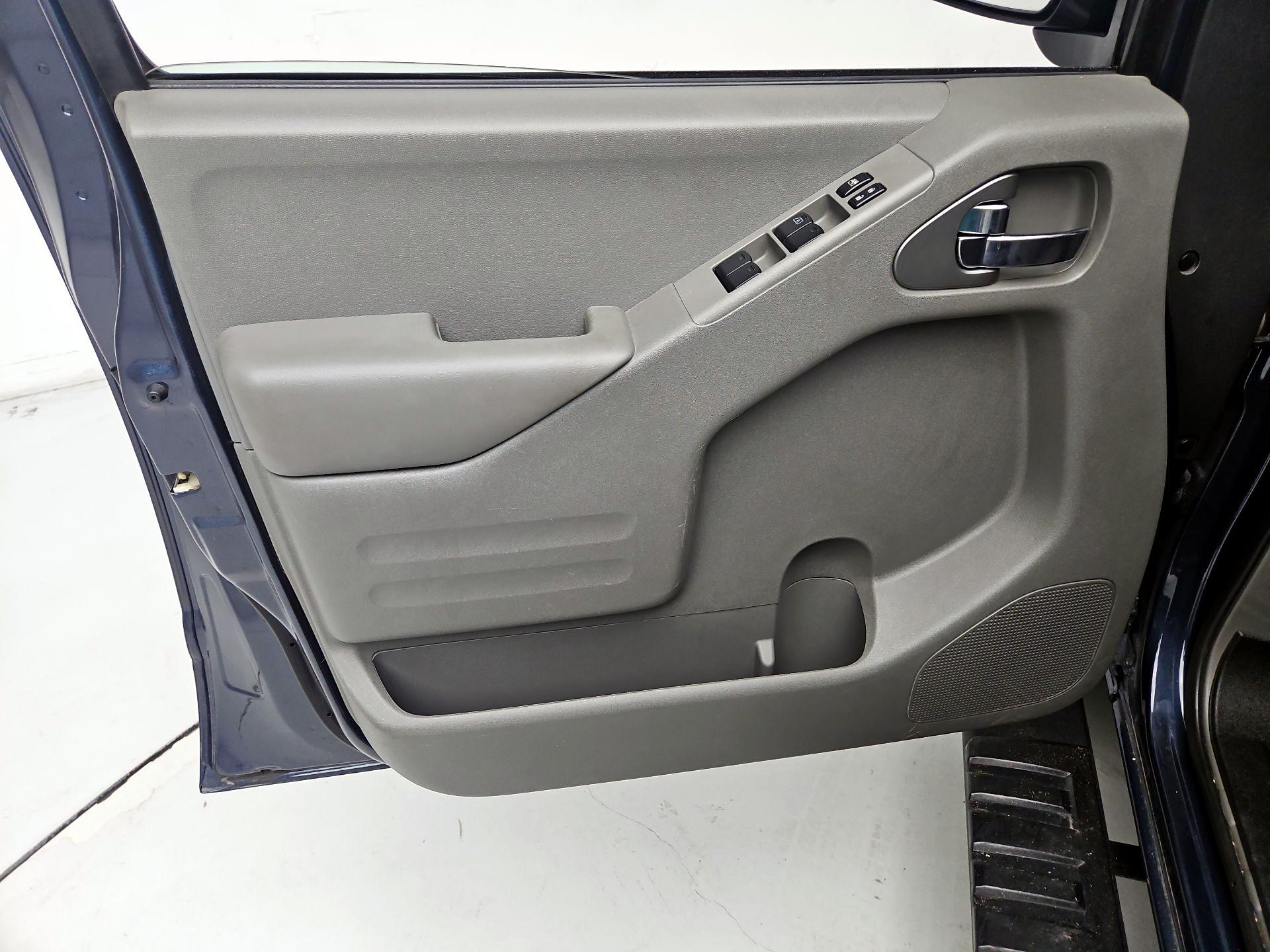 Thumbnail: 2020 Nissan Frontier - 12