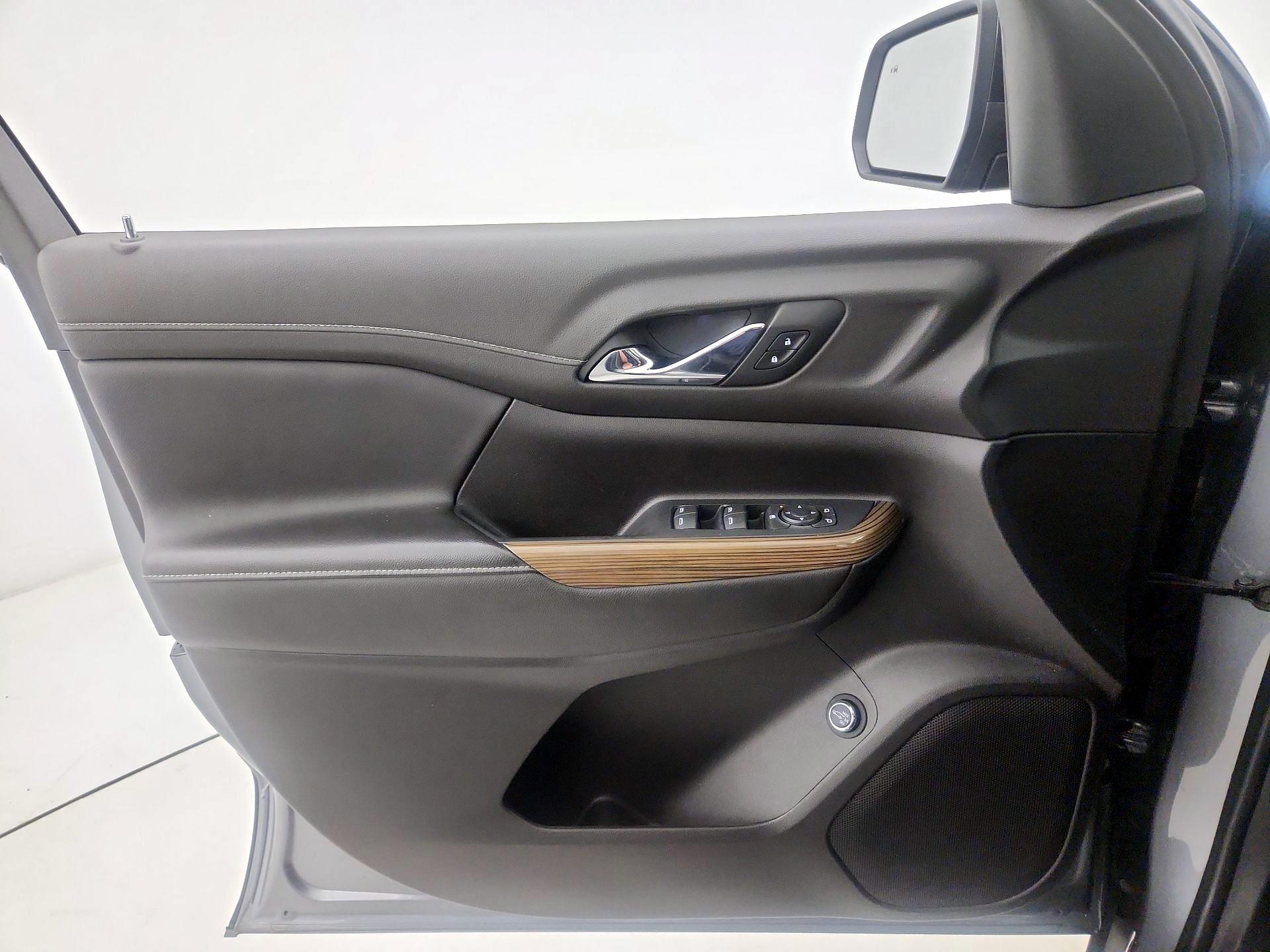 Thumbnail: 2022 GMC Acadia - 12