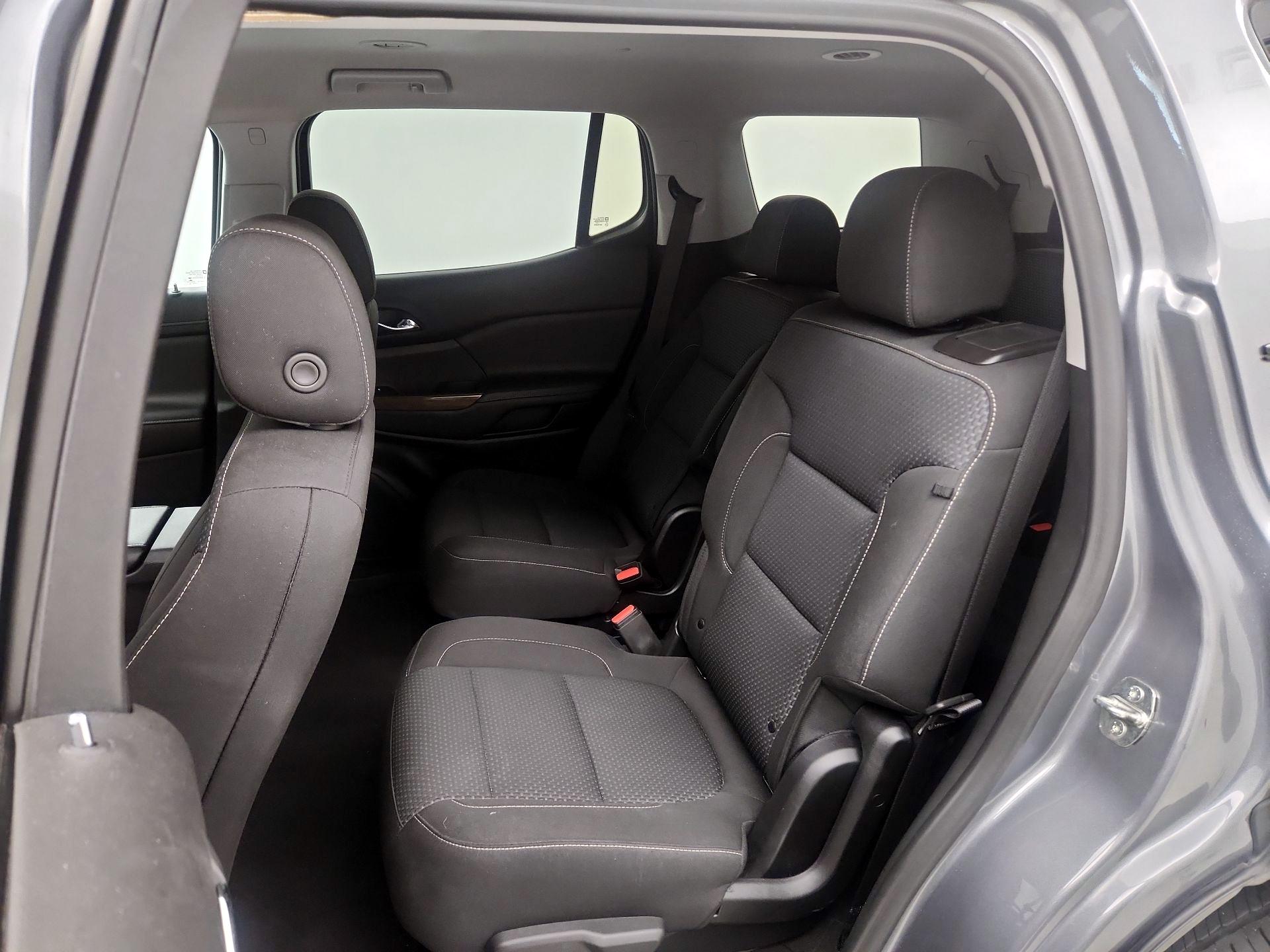 Thumbnail: 2022 GMC Acadia - 18