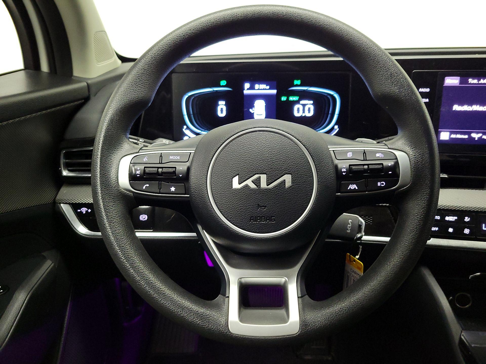 Thumbnail: 2023 Kia Sportage - 10