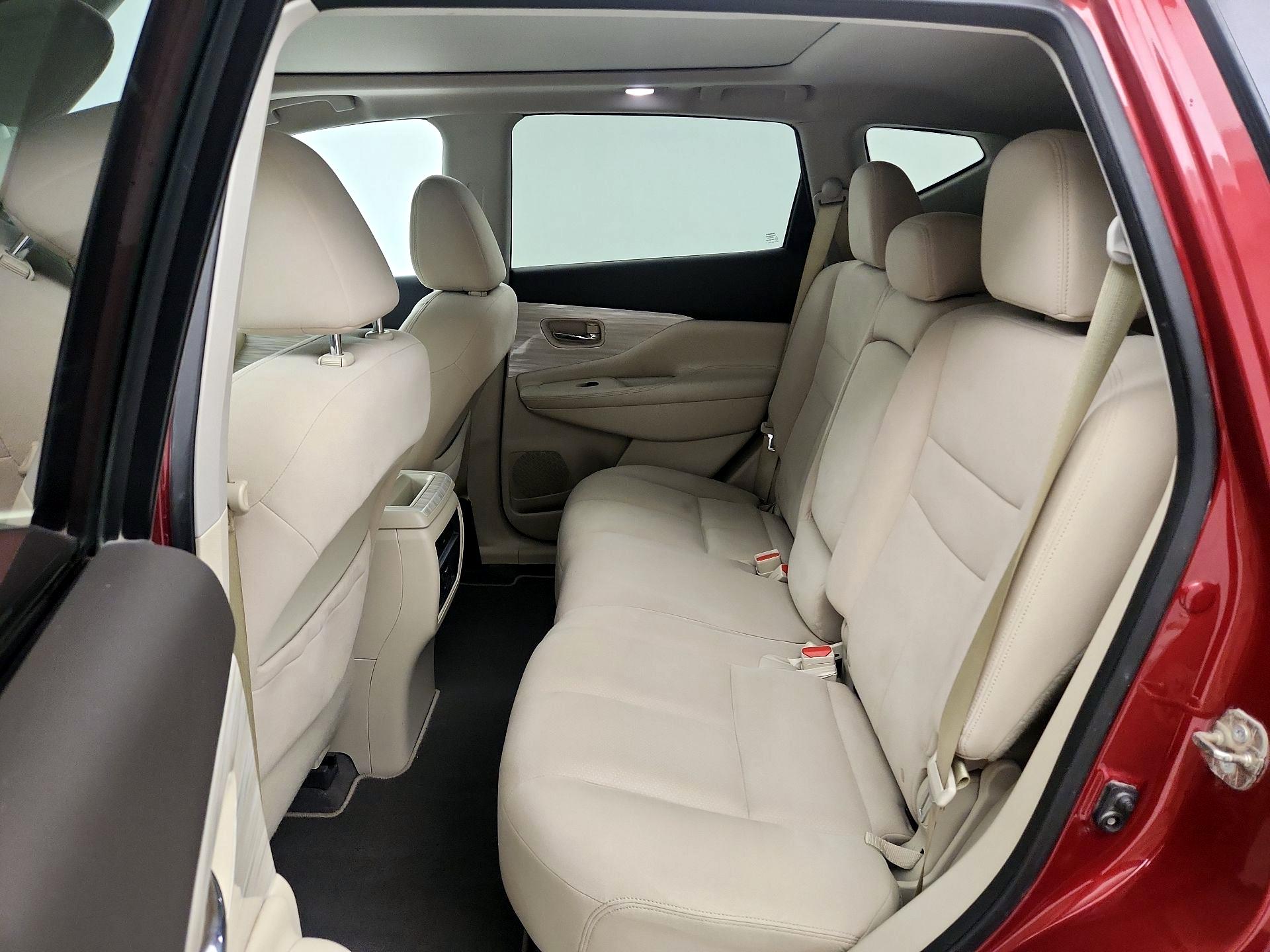 Thumbnail: 2017 Nissan Murano - 16