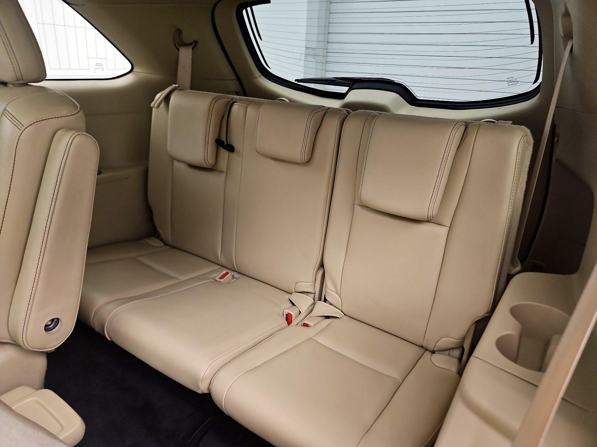 Thumbnail: 2015 Toyota Highlander - 20