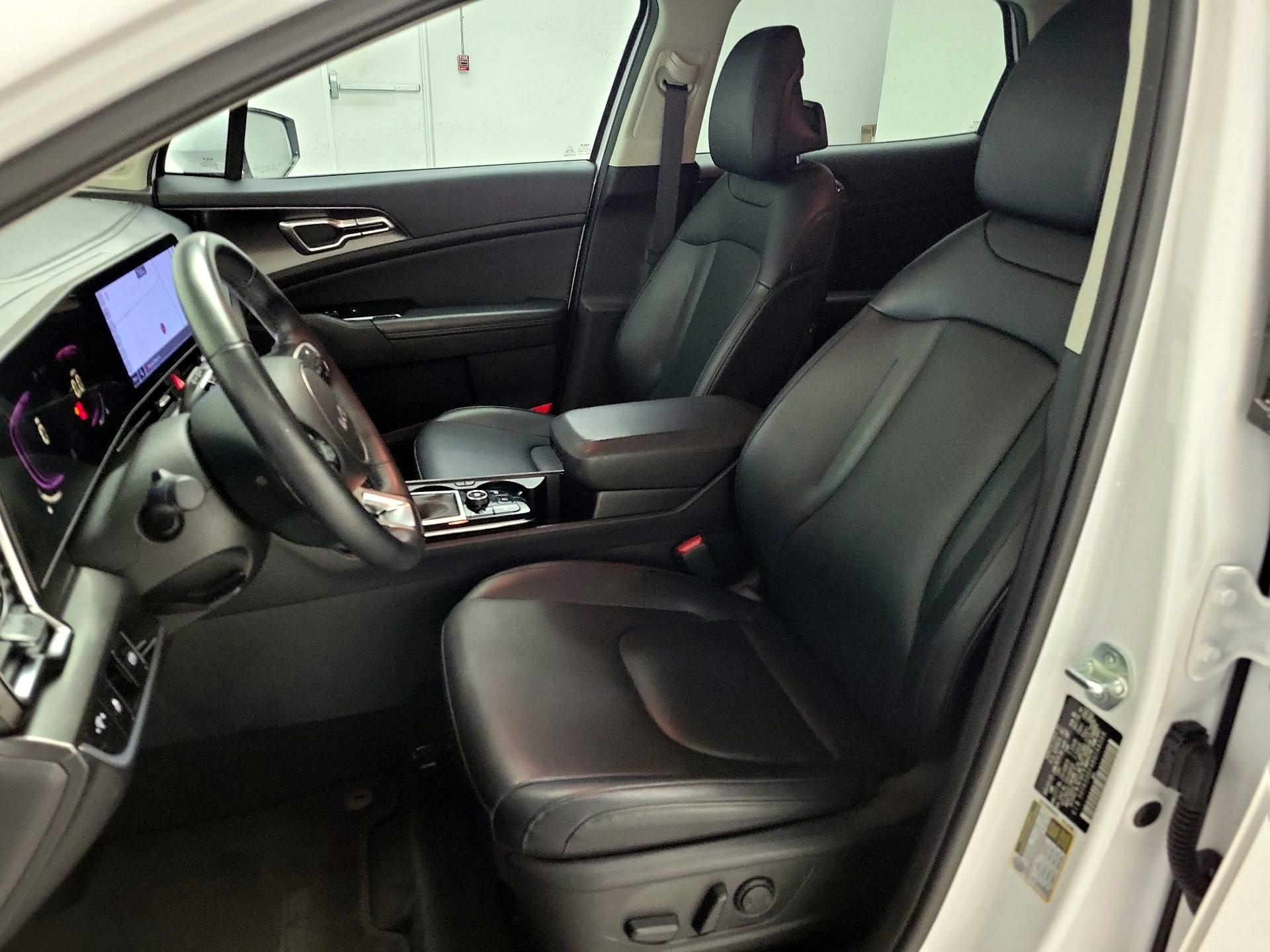 Thumbnail: 2024 Kia Sportage - 11