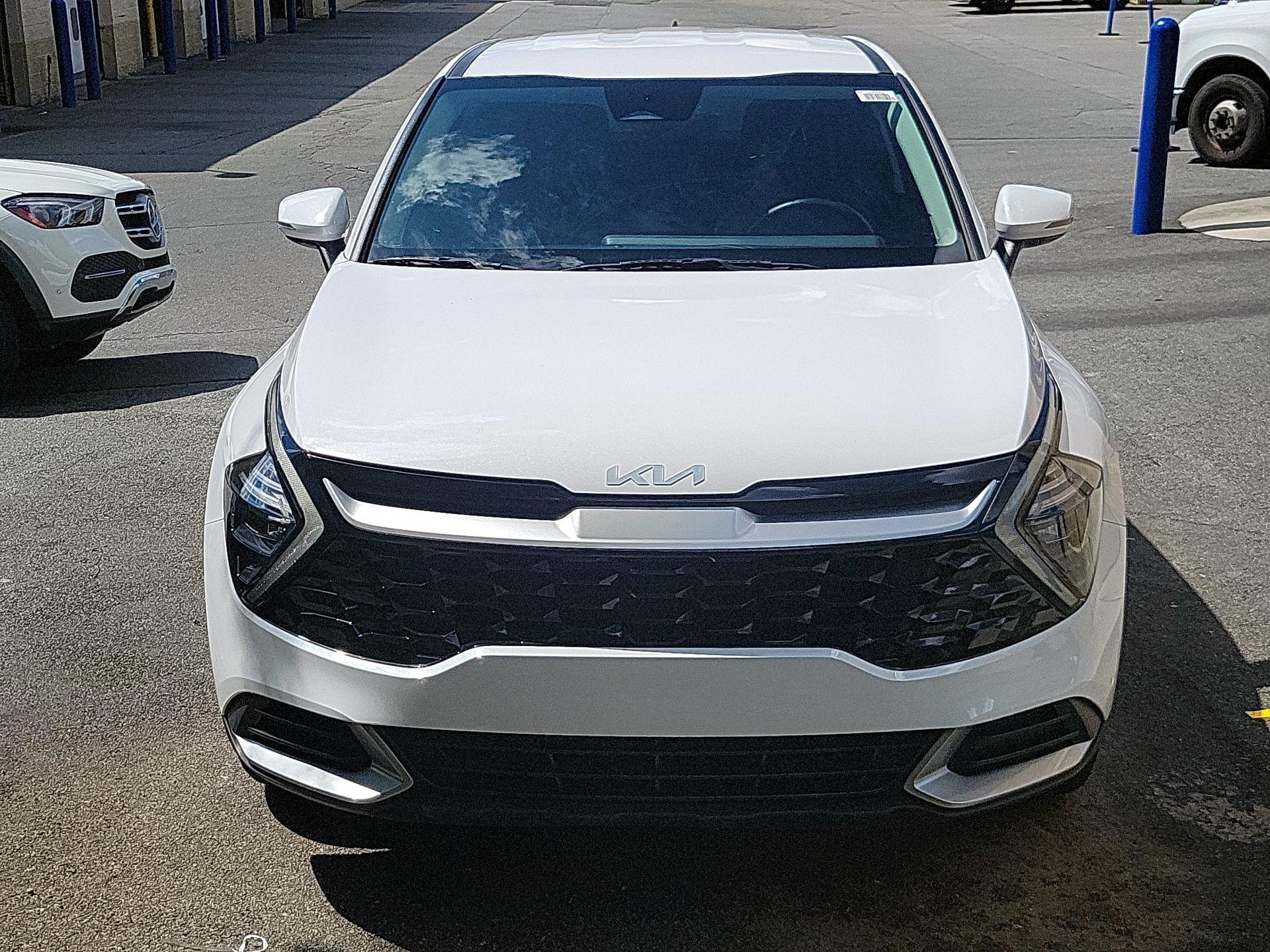 Thumbnail: 2023 Kia Sportage - 2