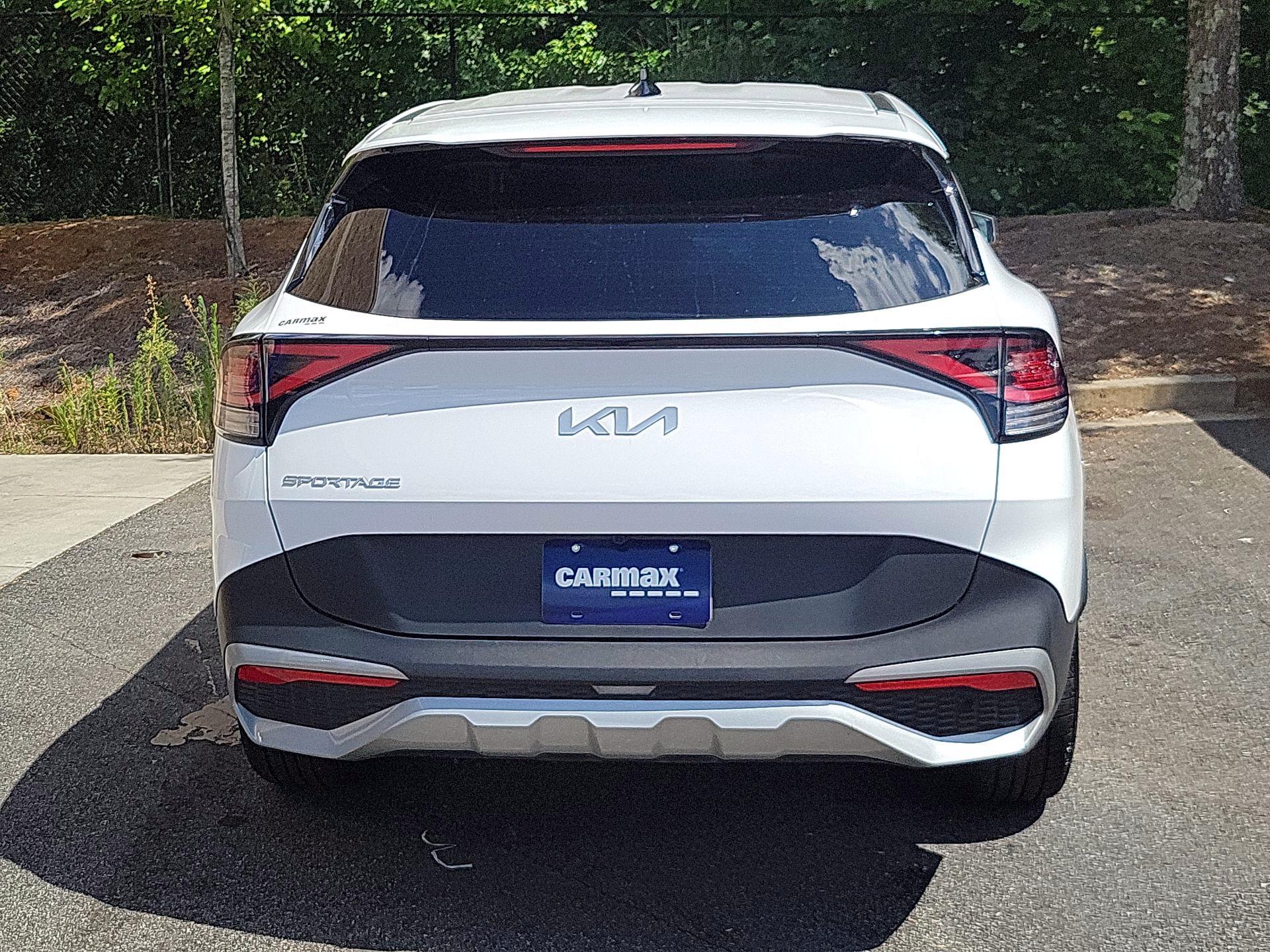 Thumbnail: 2023 Kia Sportage - 6
