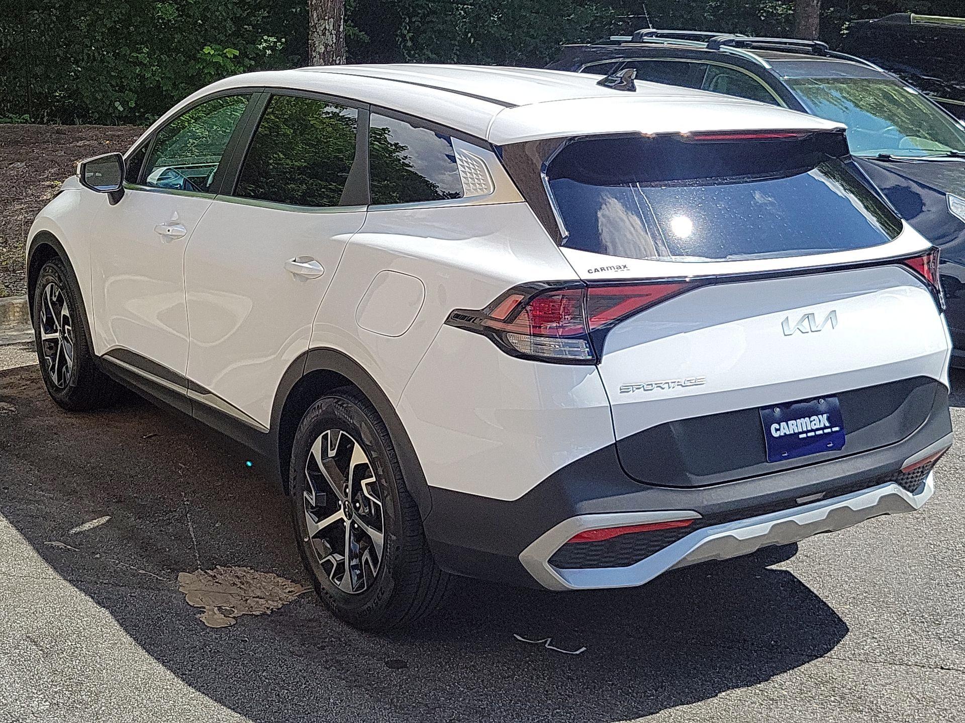 Thumbnail: 2023 Kia Sportage - 7