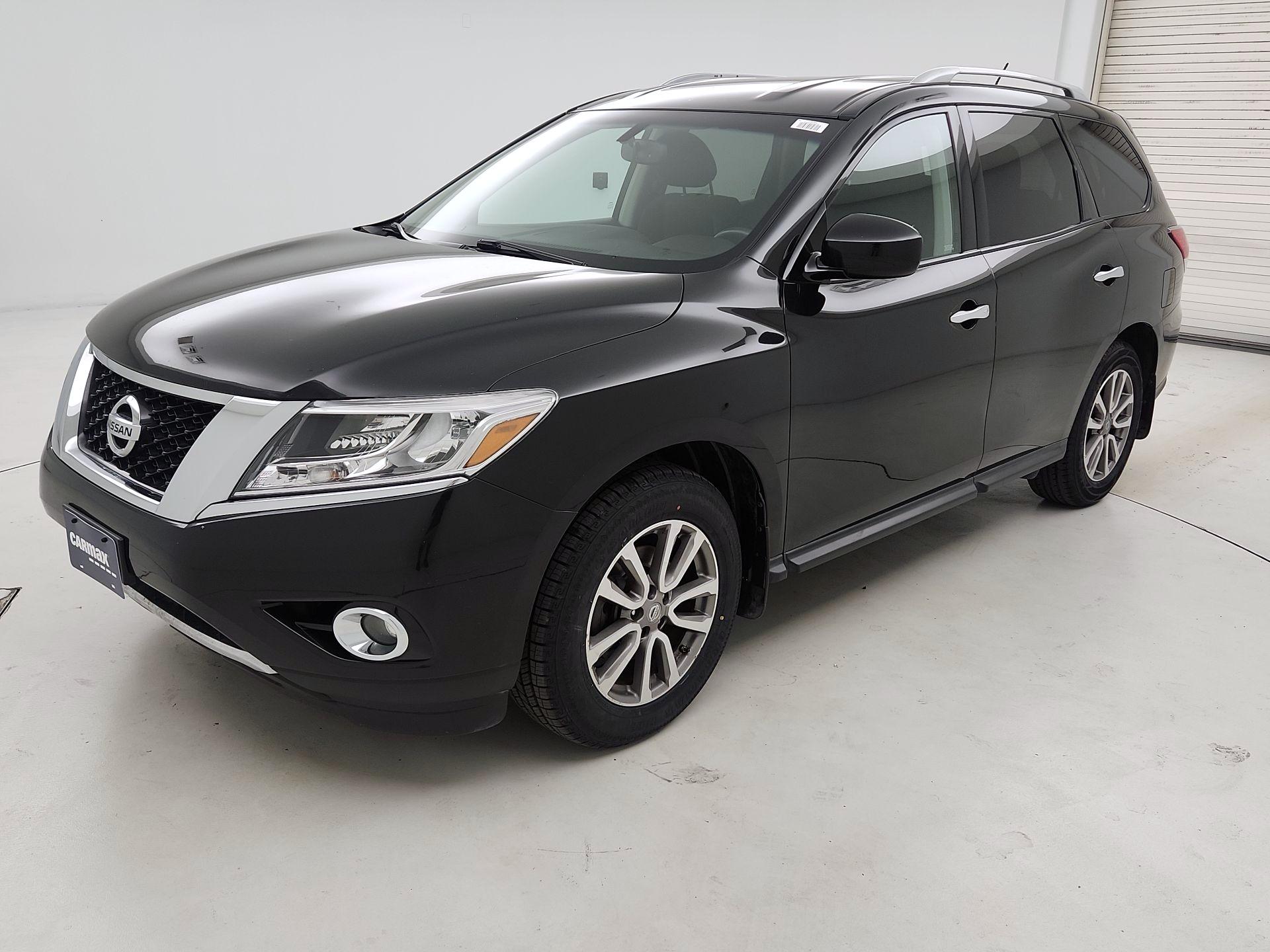 Thumbnail: 2015 Nissan Pathfinder - 3