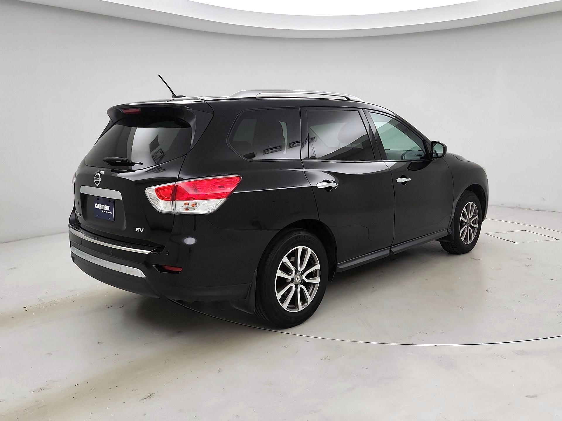 Thumbnail: 2015 Nissan Pathfinder - 5