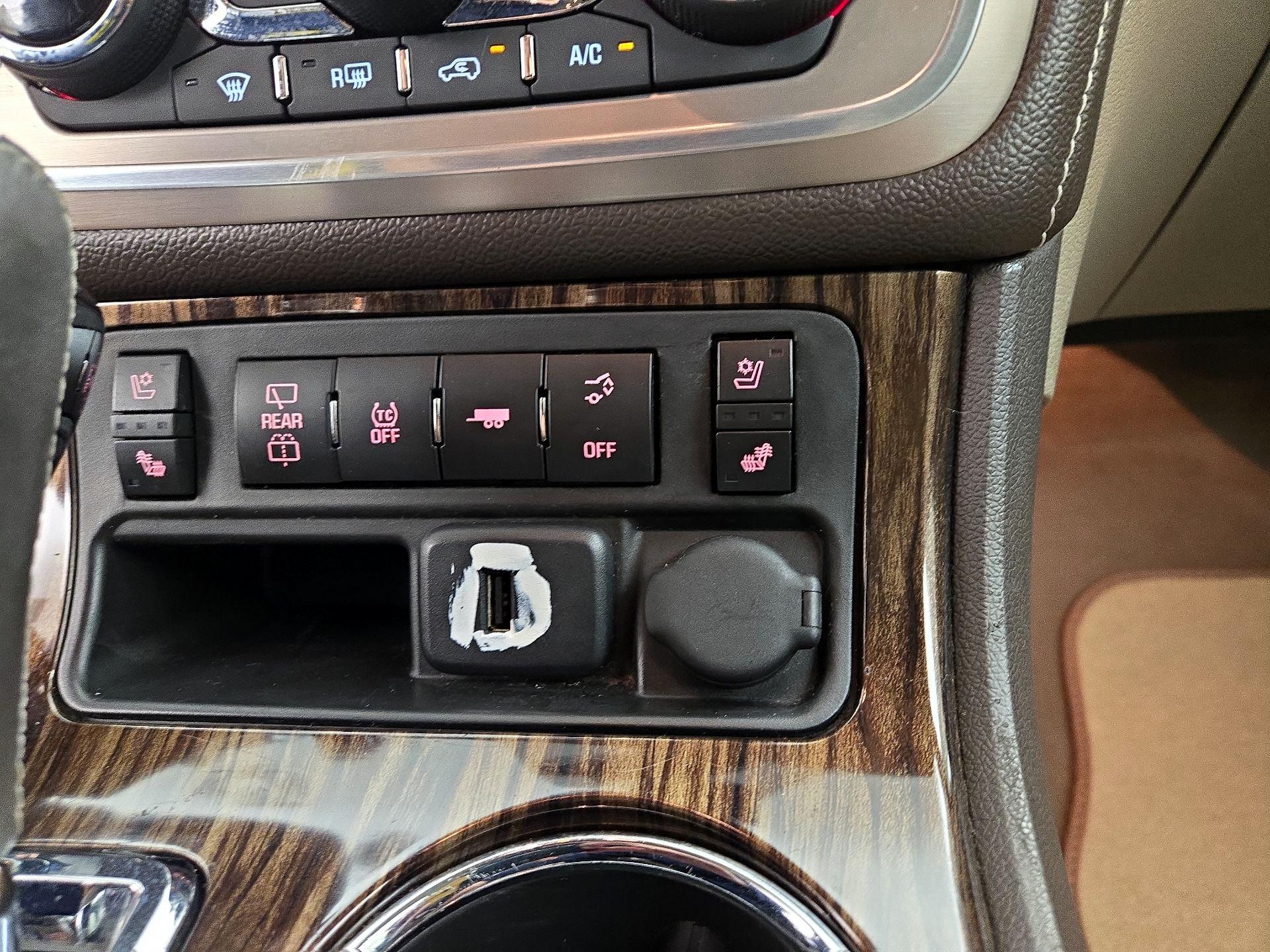 Thumbnail: 2016 GMC Acadia - 18