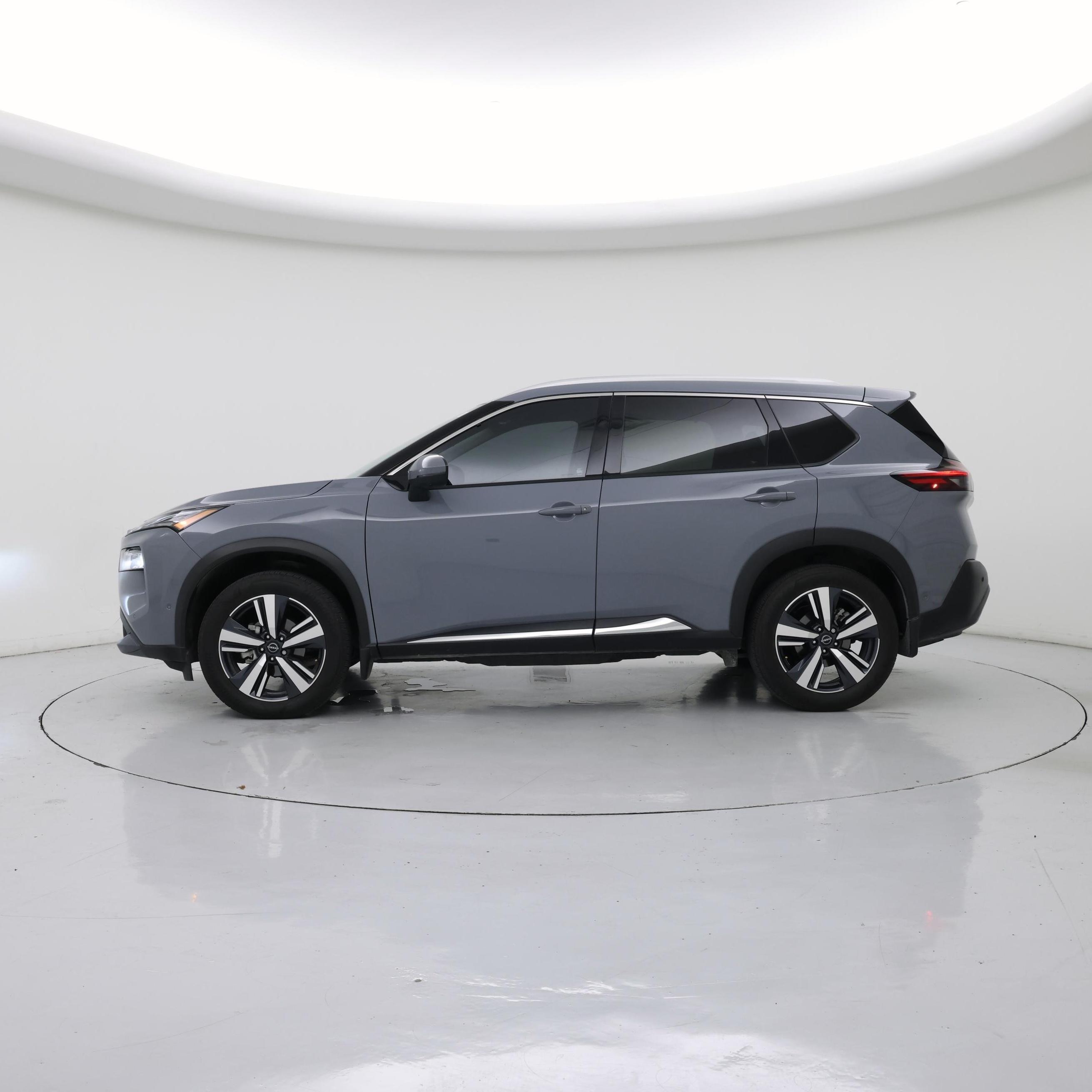 Thumbnail: 2023 Nissan Rogue - 3