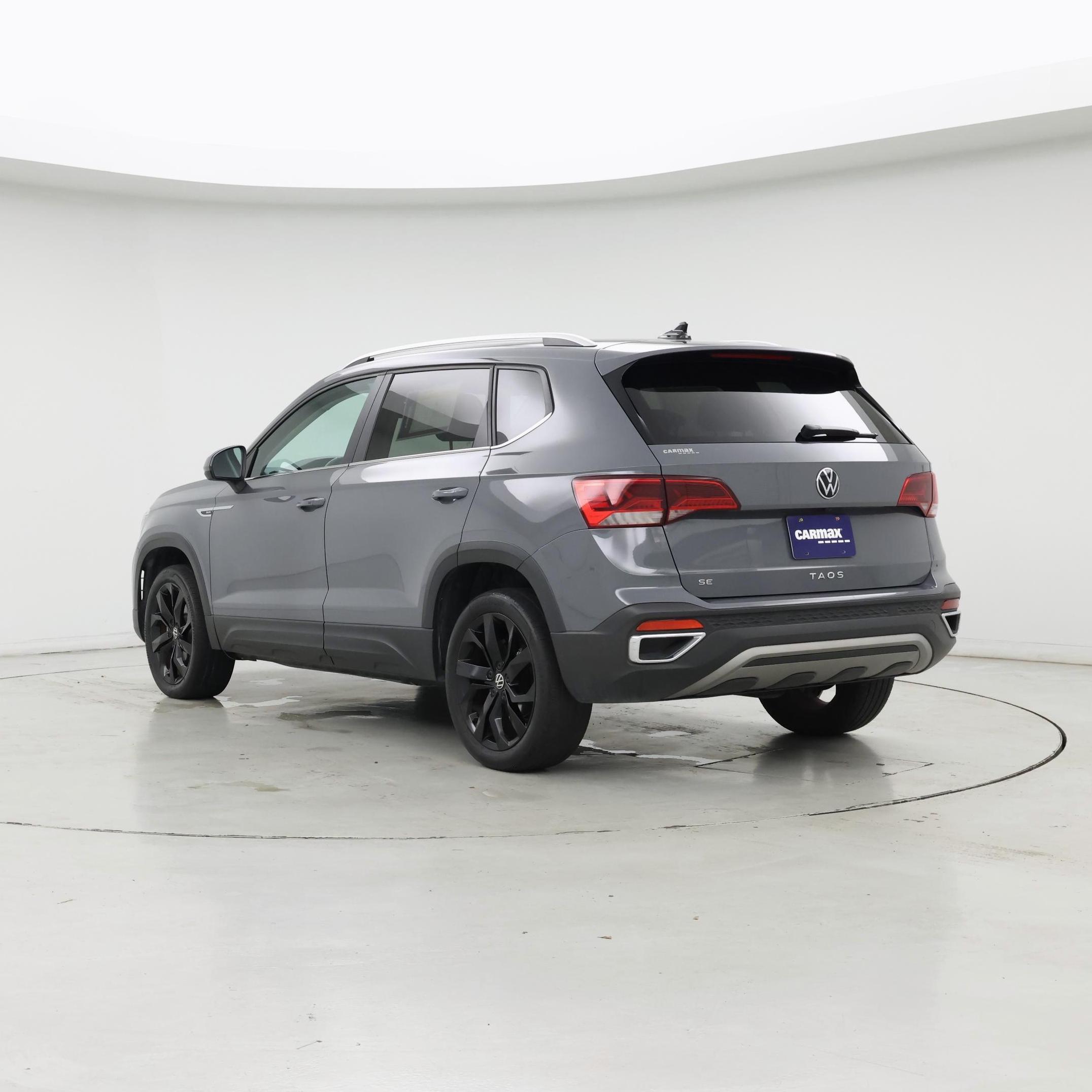 Thumbnail: 2022 Volkswagen Taos - 2