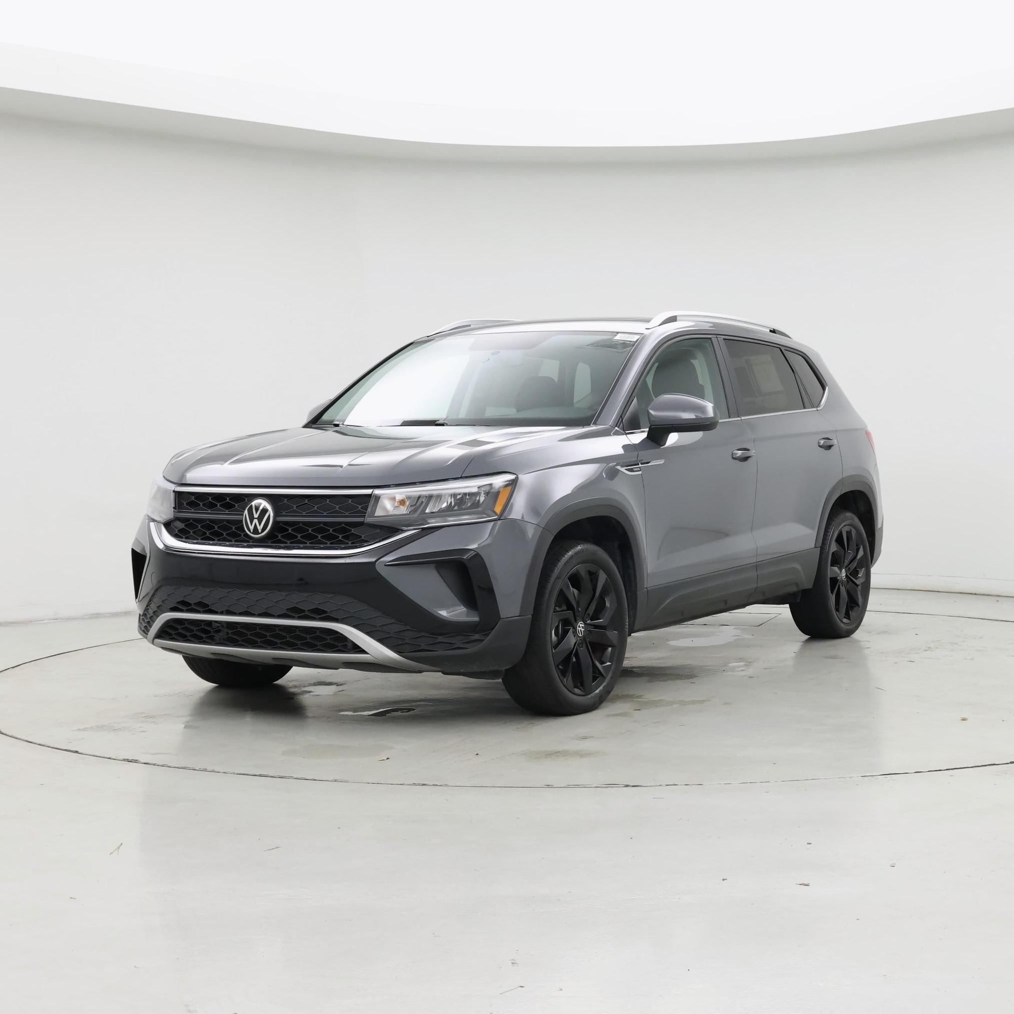 Thumbnail: 2022 Volkswagen Taos - 4