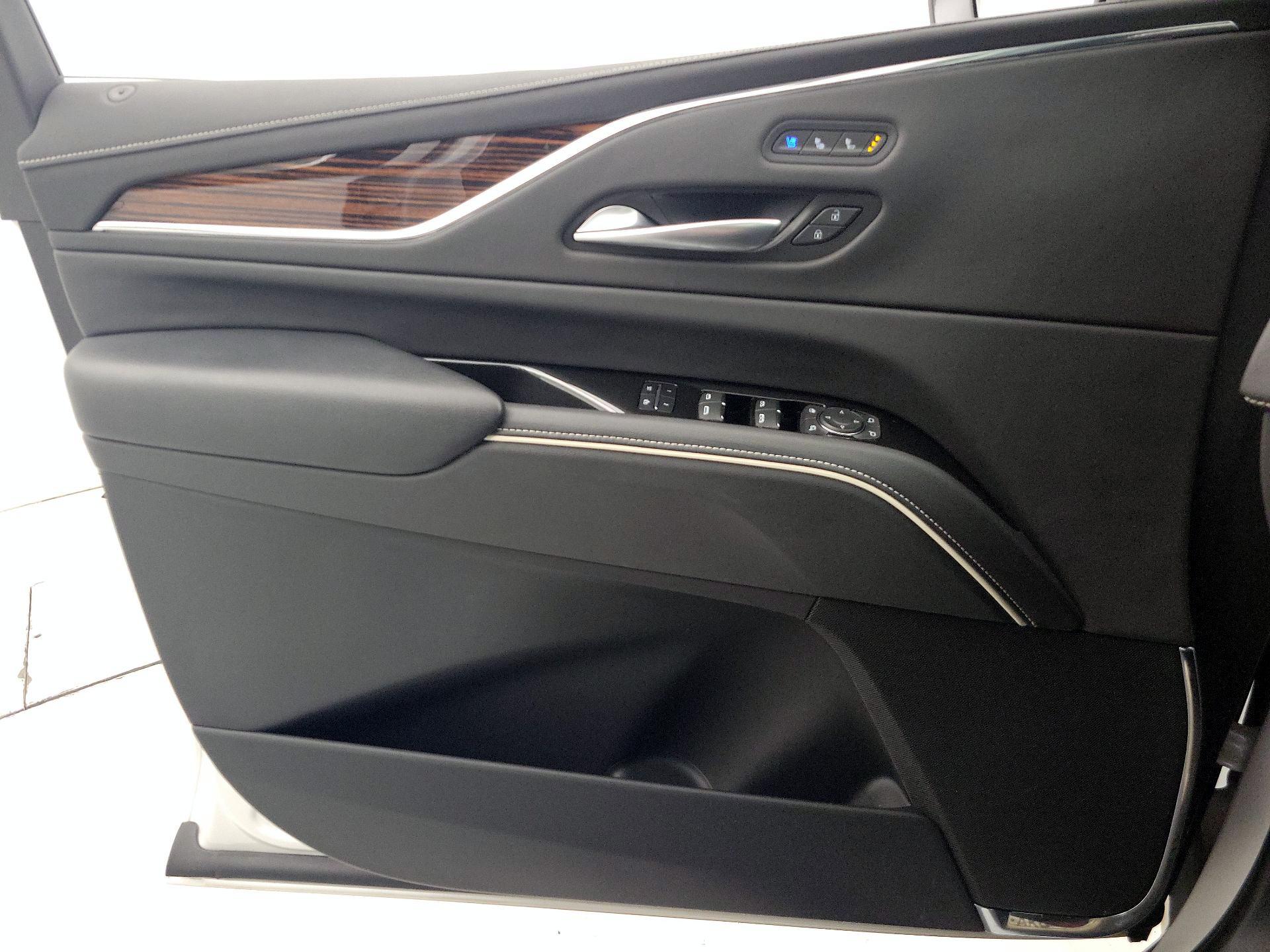 Thumbnail: 2023 Cadillac Escalade - 12
