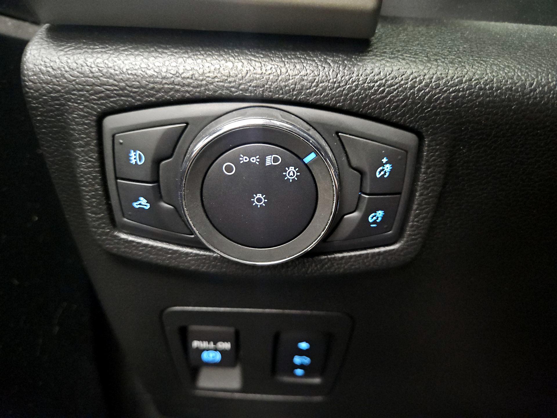 Thumbnail: 2019 Ford F-150 - 13
